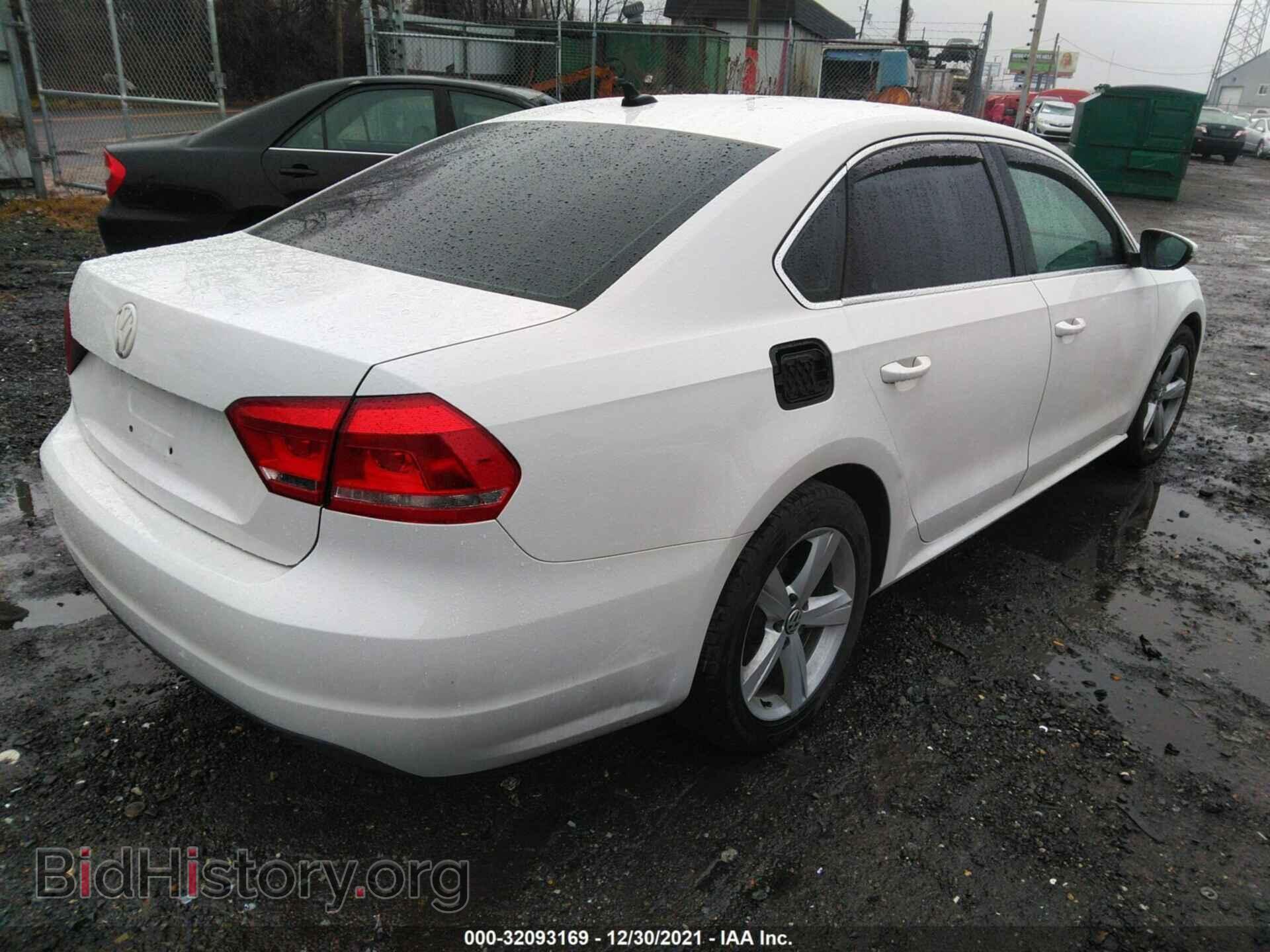2012 VOLKSWAGEN PASSAT - VIN: 1VWBP7A34CC051510 - Фото 4