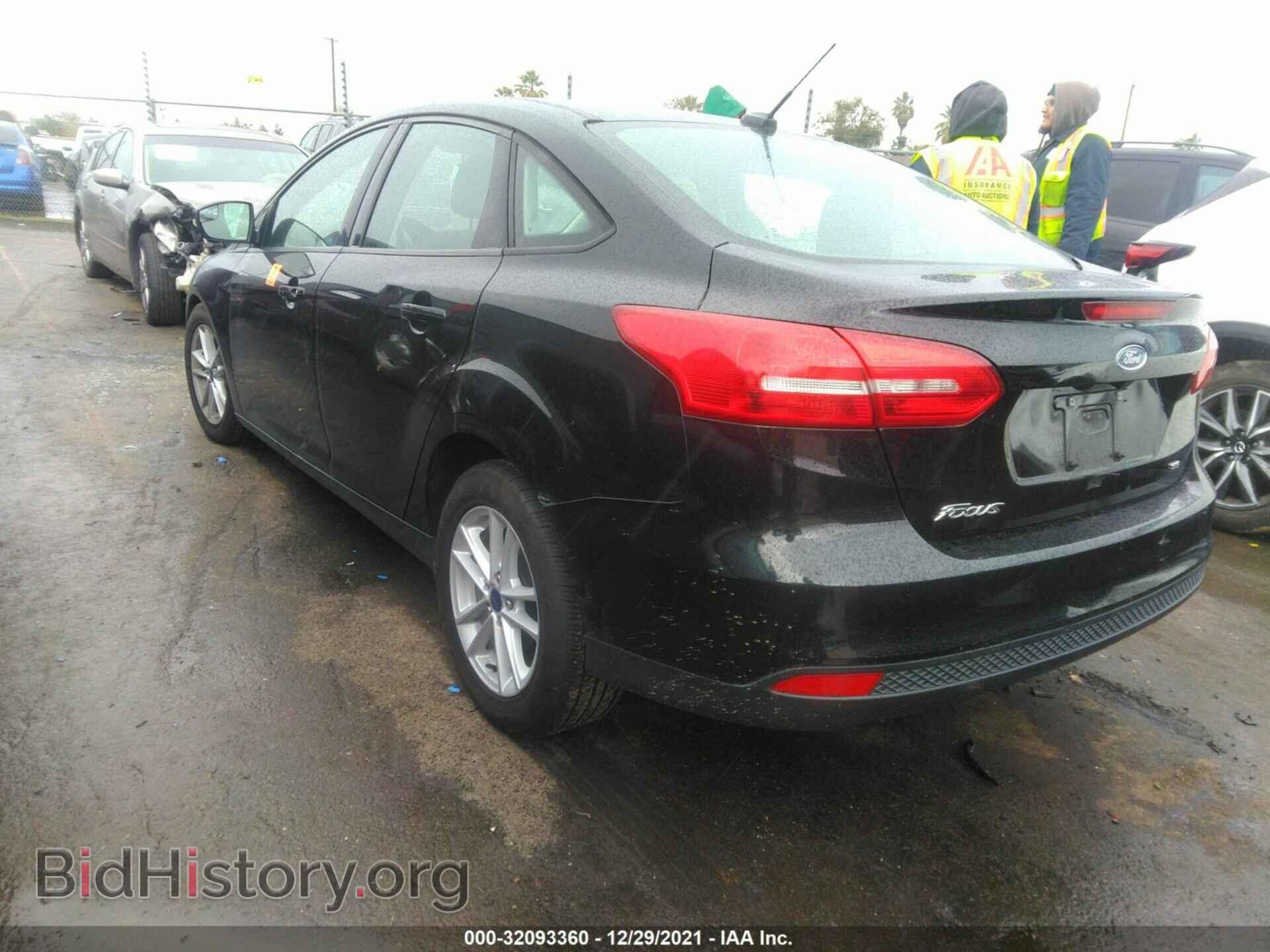 2017 FORD FOCUS - VIN: 1FADP3F27HL300576 - Фото 3