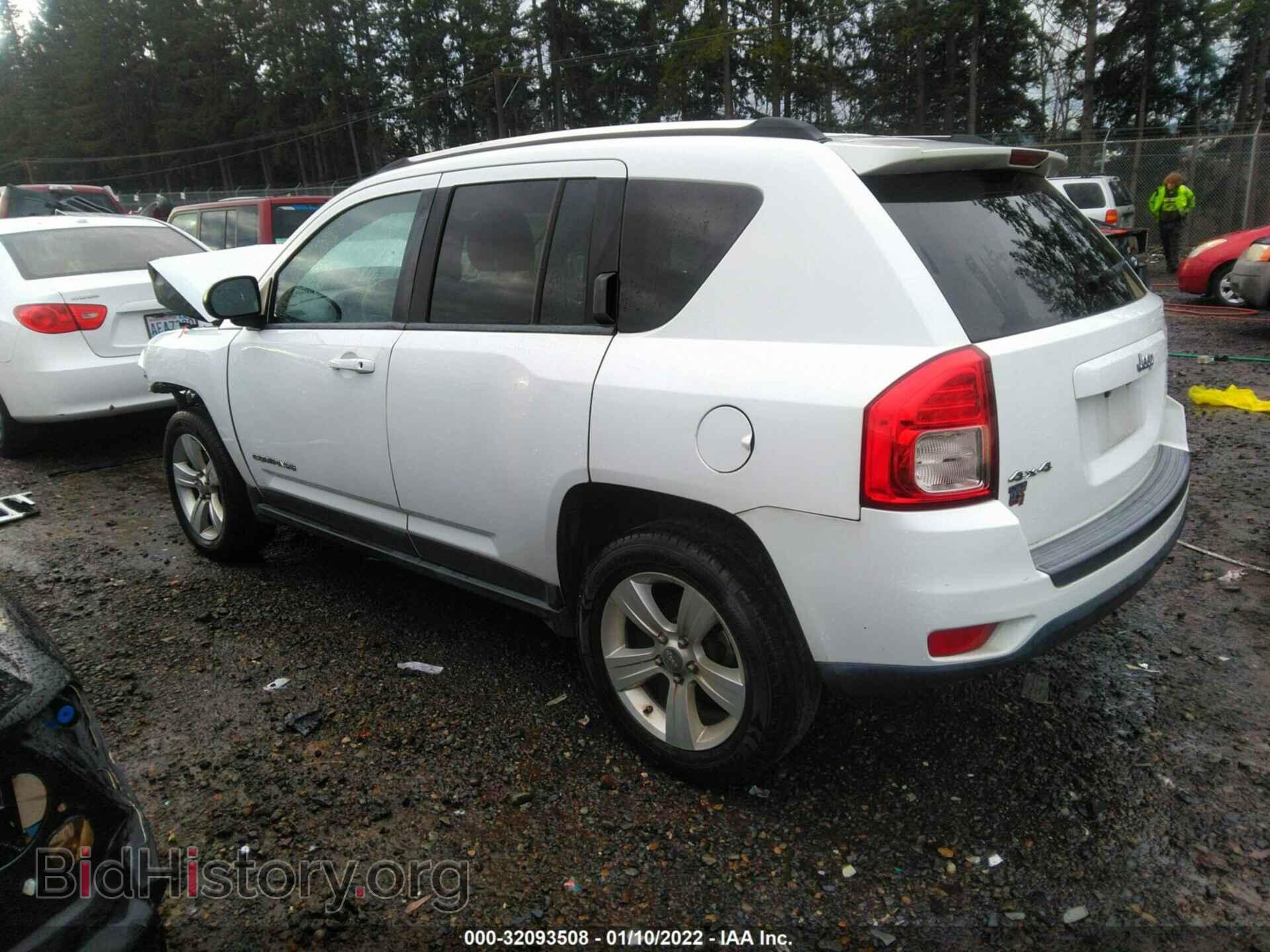 2012 JEEP COMPASS - VIN: 1C4NJDBB4CD553157 - Фото 3