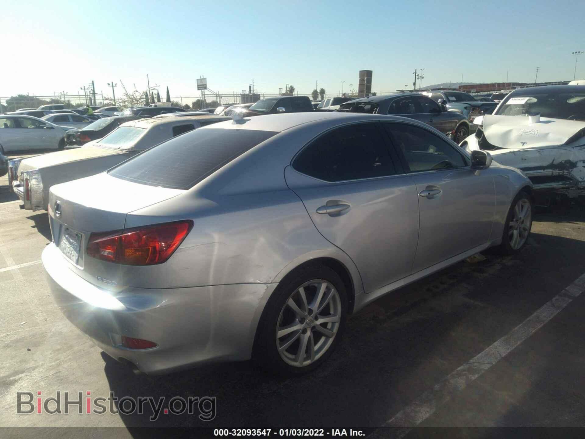 2007 LEXUS IS 250 - VIN: JTHBK262872043599 - Фото 4