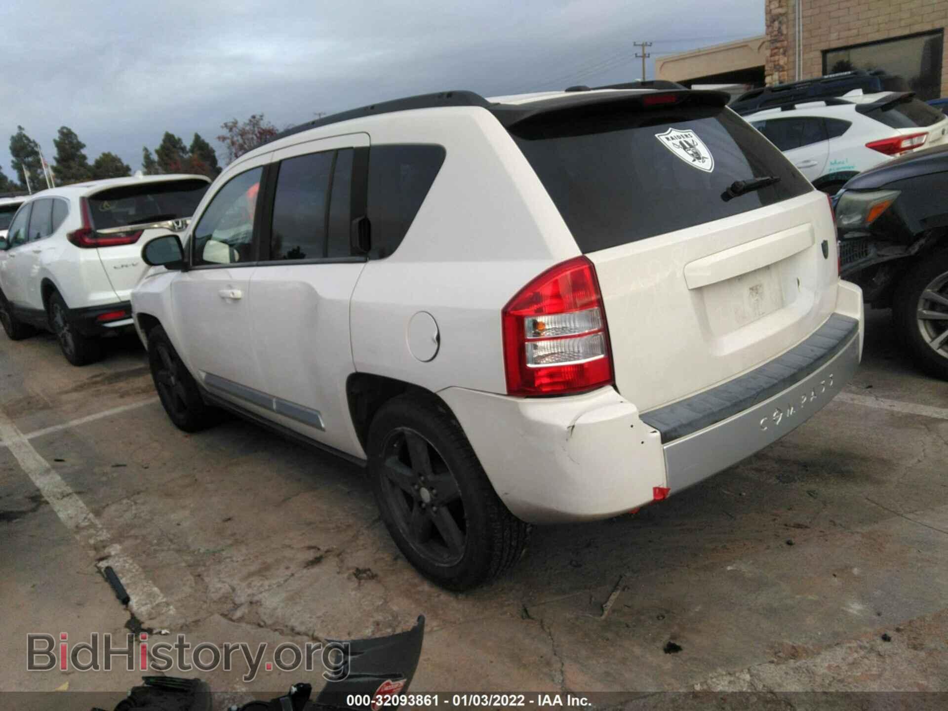 2010 JEEP COMPASS - VIN: 1J4NT5FB9AD538154 - Фото 3