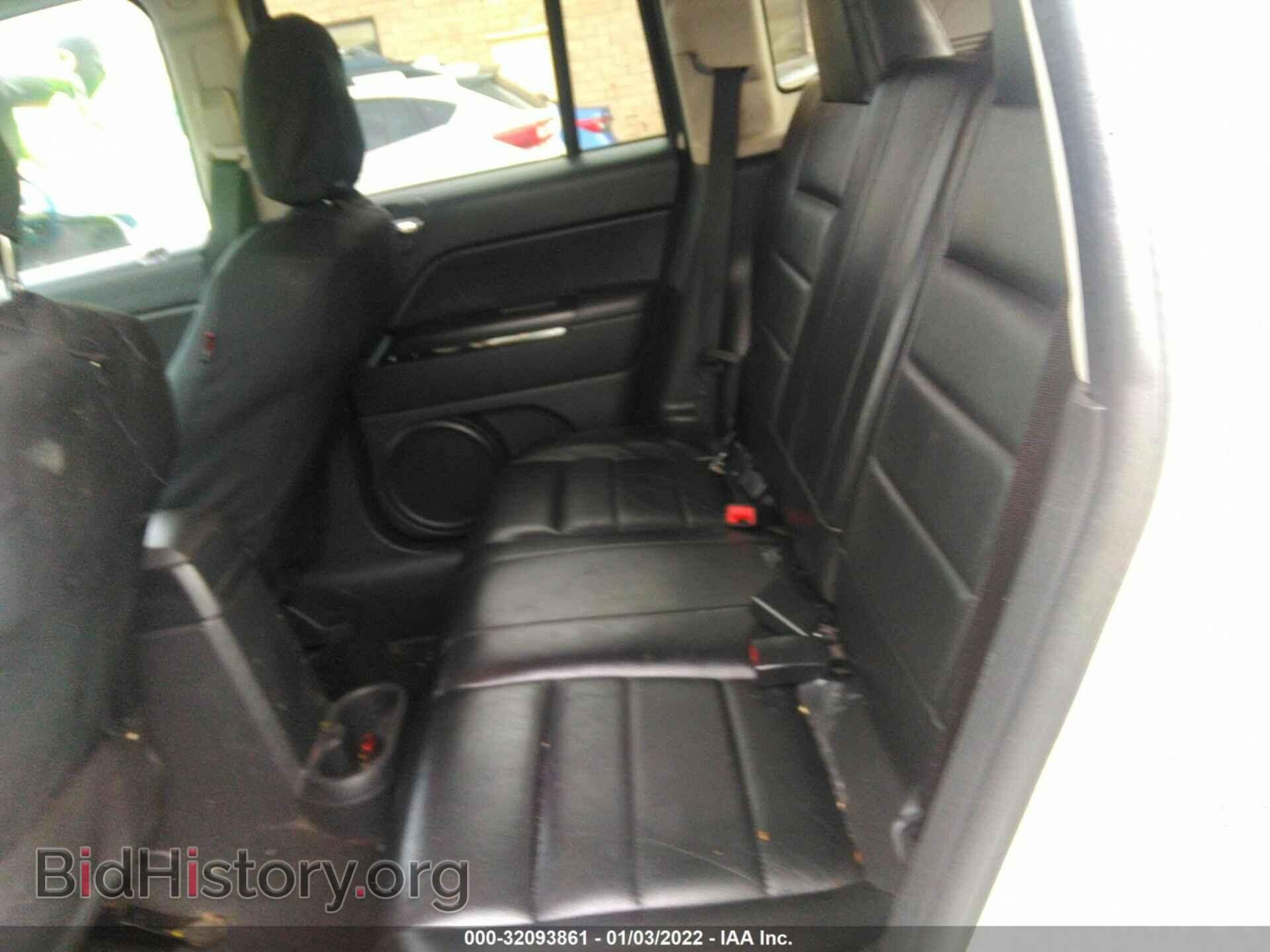 2010 JEEP COMPASS - VIN: 1J4NT5FB9AD538154 - Фото 8