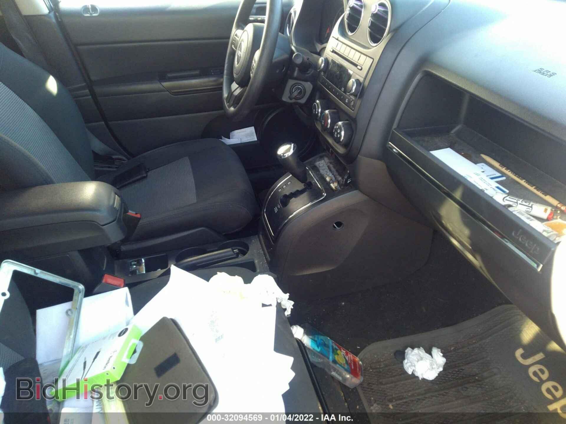 2012 JEEP COMPASS - VIN: 1C4NJDBBXCD570285 - Фото 5