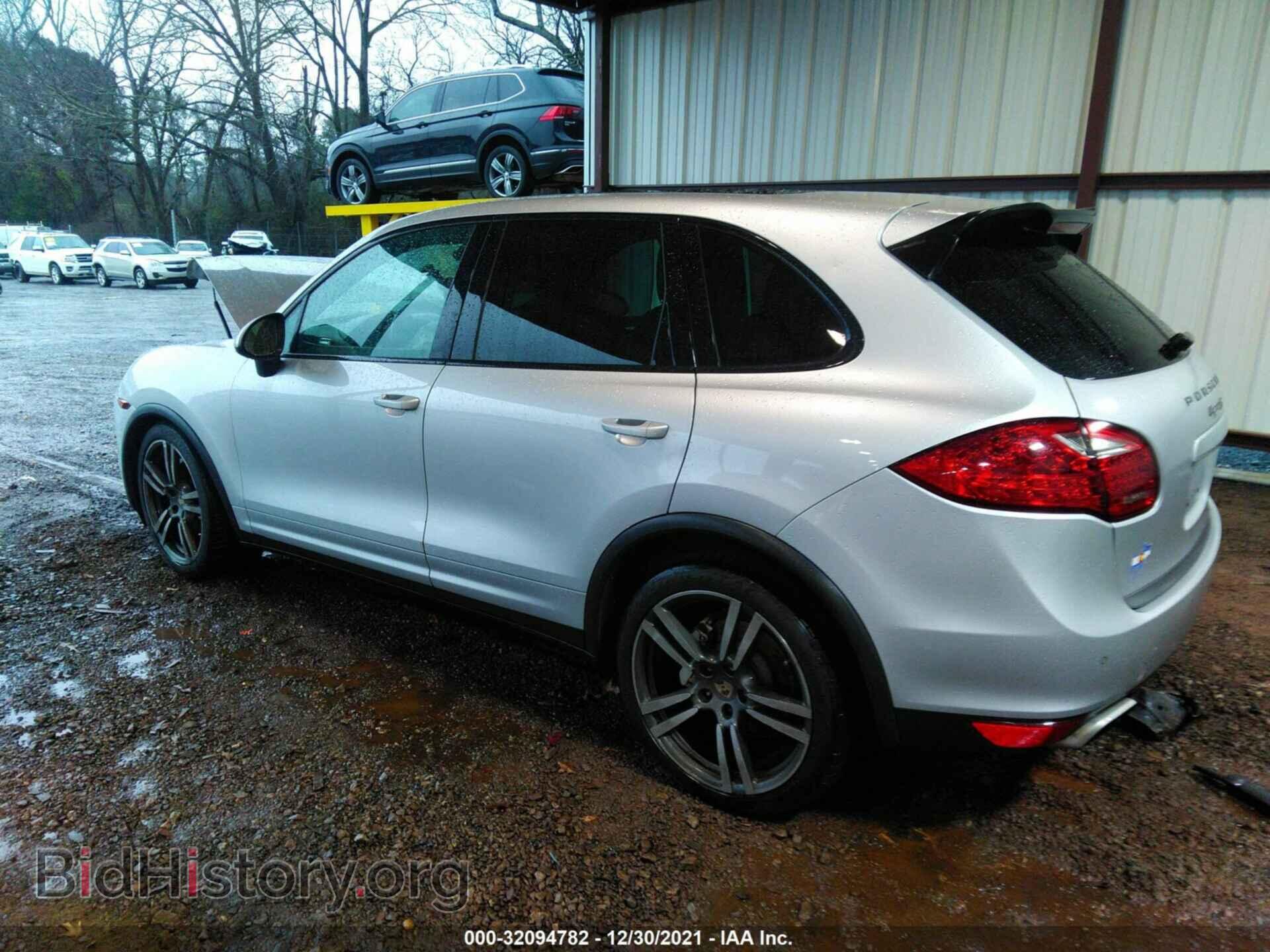 2012 PORSCHE CAYENNE - VIN: WP1AB2A20CLA40106 - Фото 3