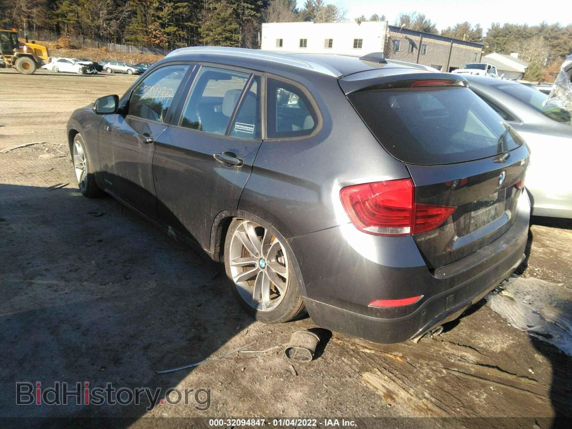 2014 BMW X1 - VIN: WBAVM5C57EVV92230 - Фото 3