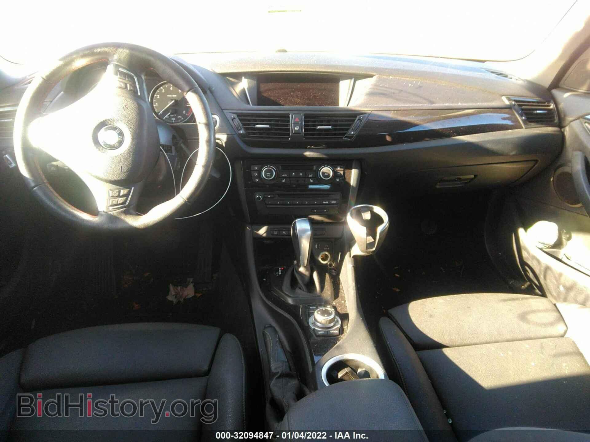 2014 BMW X1 - VIN: WBAVM5C57EVV92230 - Фото 5