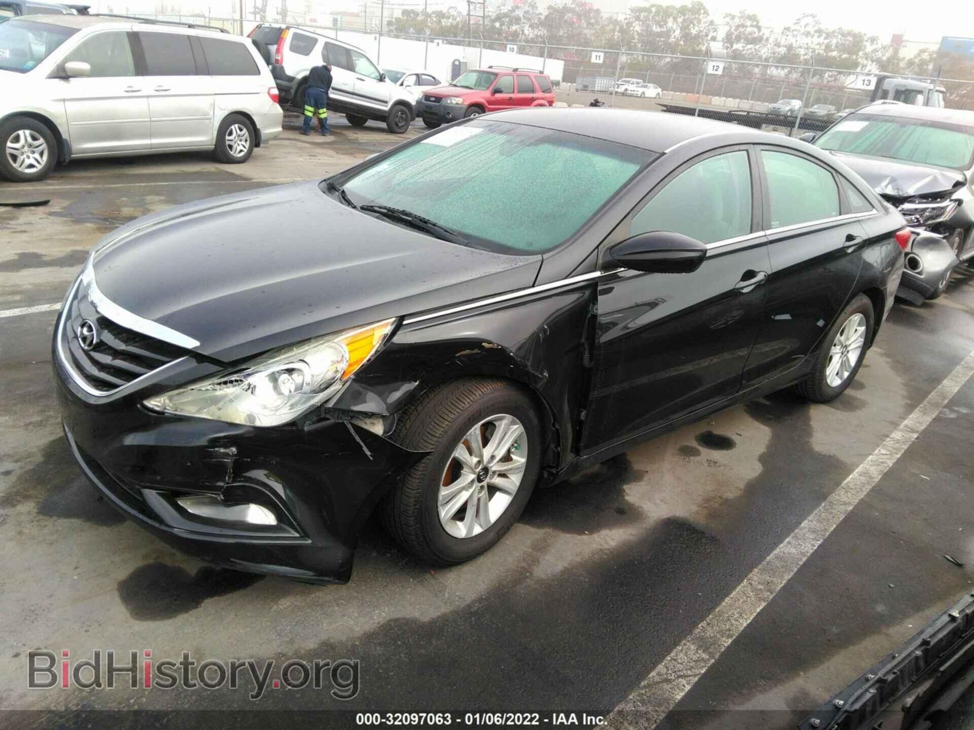 2013 HYUNDAI SONATA - VIN: 5NPEB4AC7DH742016 - Фото 2