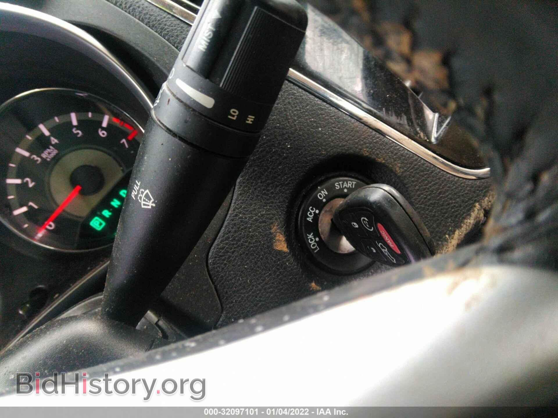 2012 CHRYSLER 200 - VIN: 1C3CCBCB9CN284821 - Фото 11