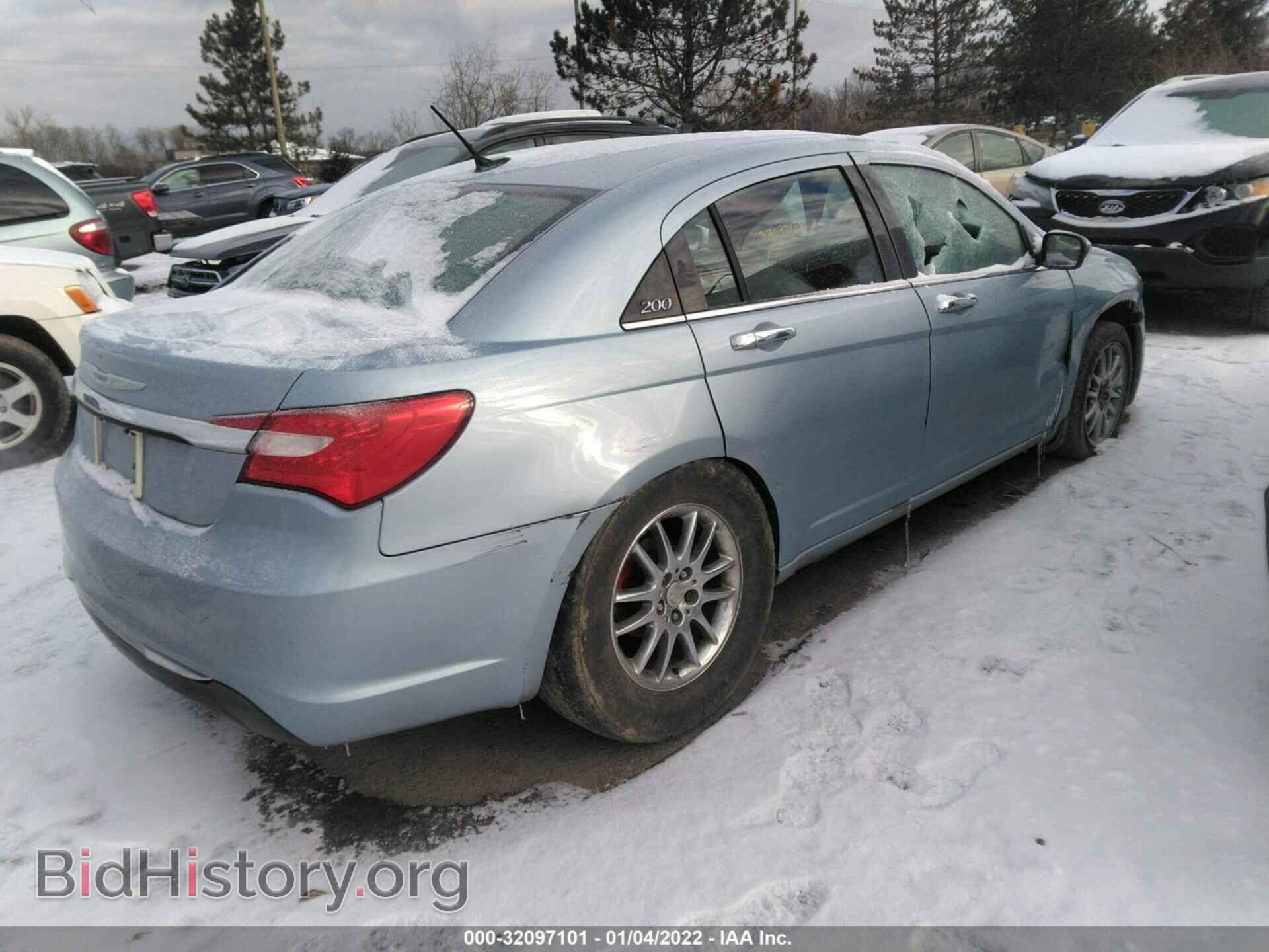 2012 CHRYSLER 200 - VIN: 1C3CCBCB9CN284821 - Фото 4
