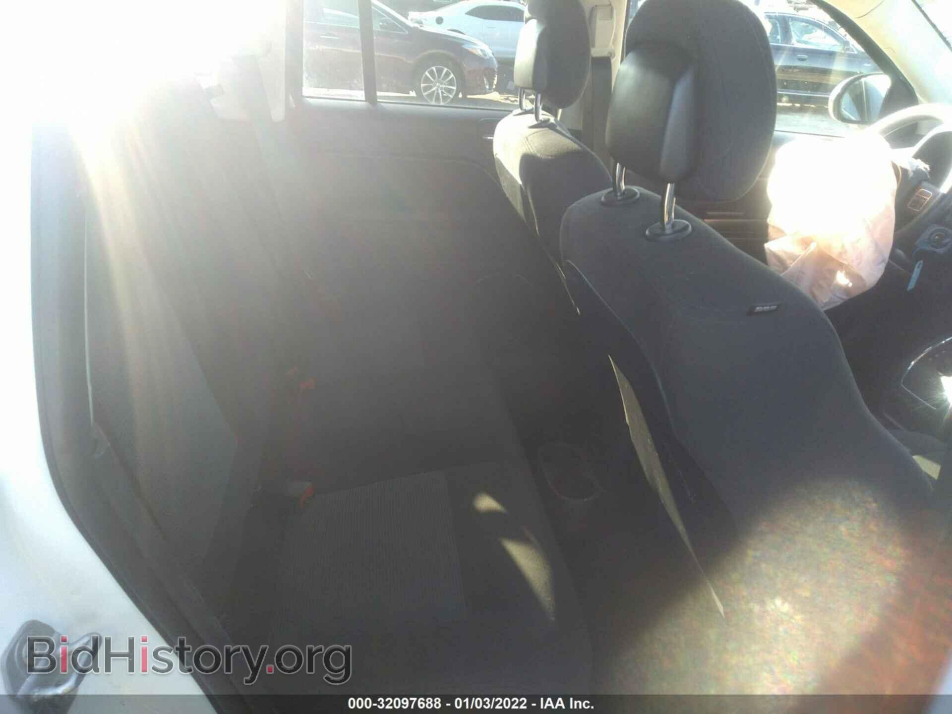 2015 JEEP COMPASS - VIN: 1C4NJCBAXFD185475 - Фото 8