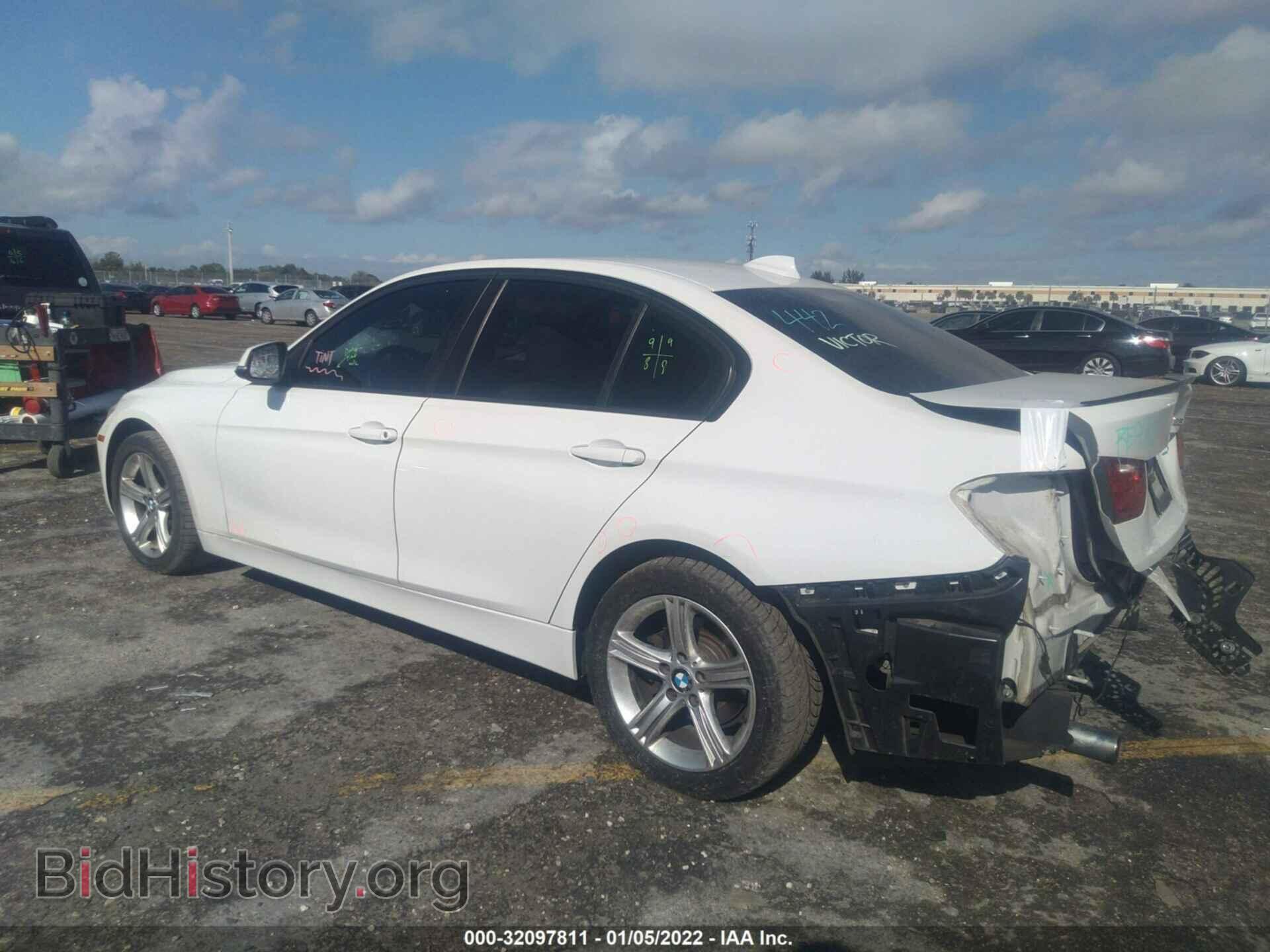 2013 BMW 3 SERIES - VIN: WBA3B1C52DF461494 - Фото 3