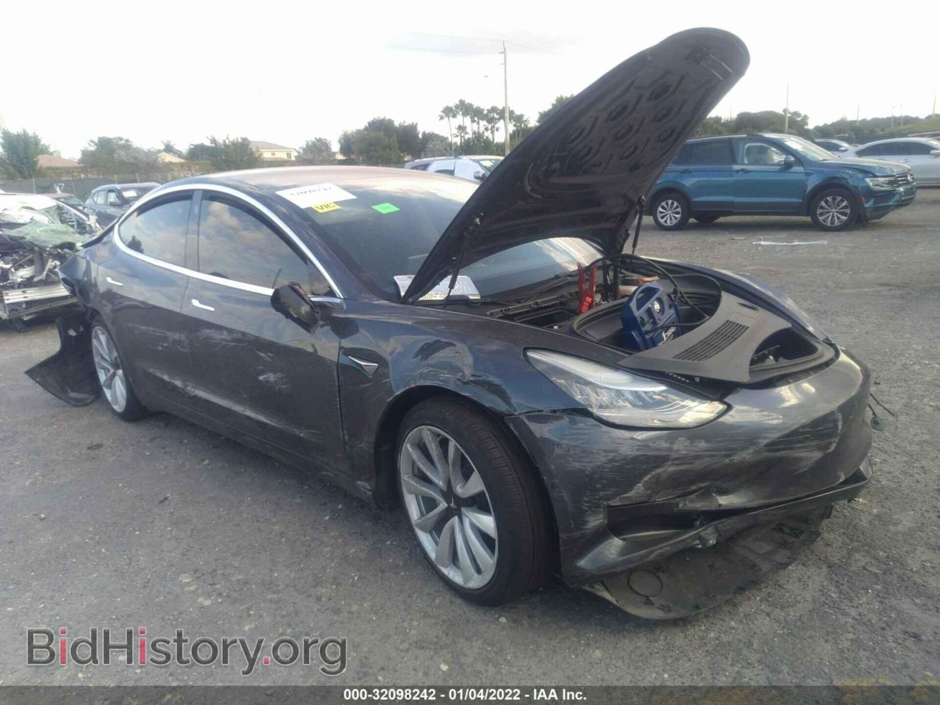 Фотография 5YJ3E1EA3JF059567 - TESLA MODEL 3 2018
