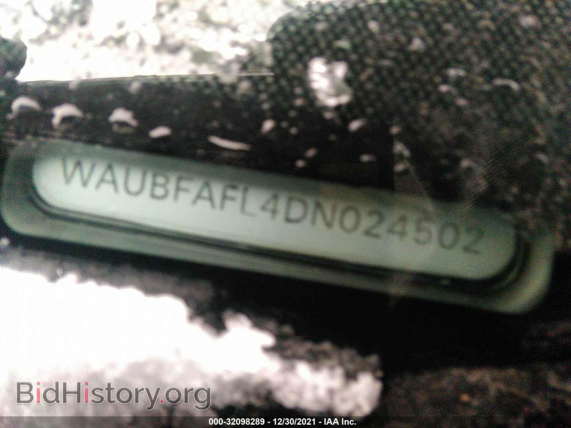 2013 AUDI A4 - VIN: WAUBFAFL4DN024502 - Фото 9