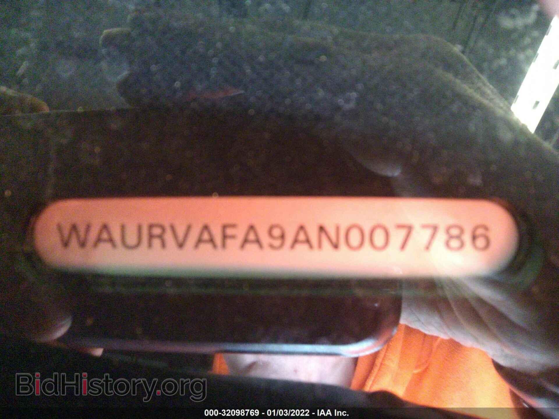 2010 AUDI A8 L - VIN: WAURVAFA9AN007786 - Фото 9