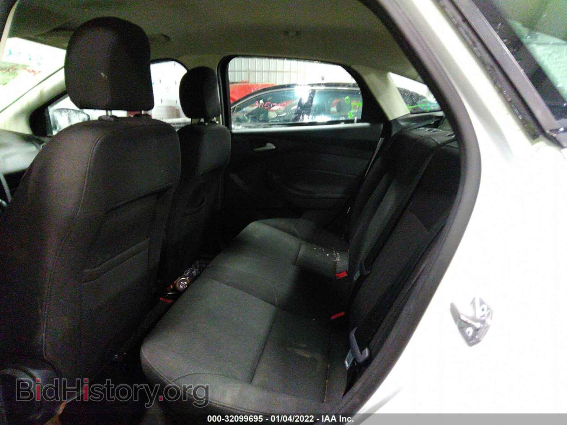 2016 FORD FOCUS - VIN: 1FADP3F20GL255804 - Фото 8