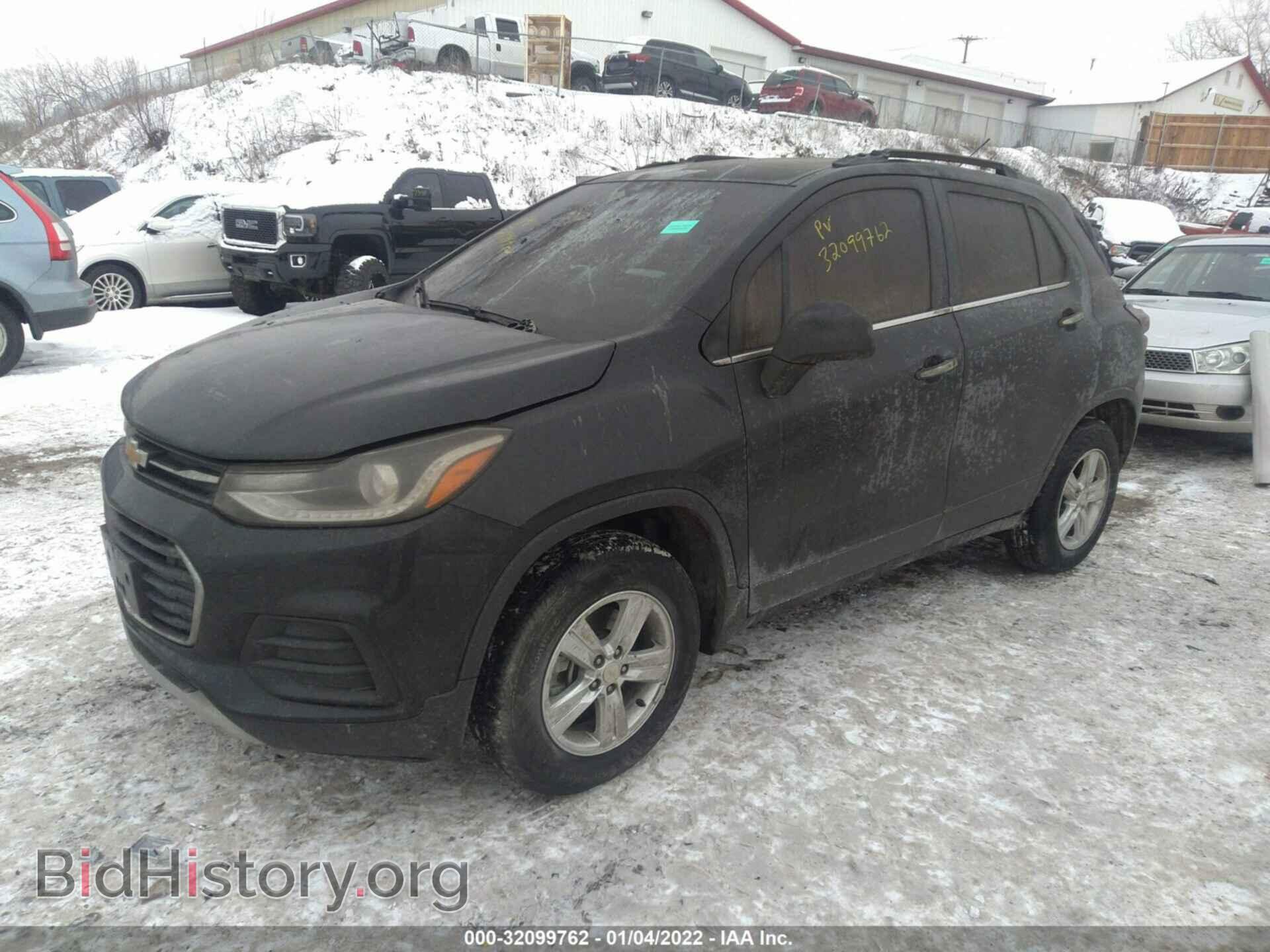 2017 CHEVROLET TRAX - VIN: 3GNCJPSB4HL286331 - Фото 2