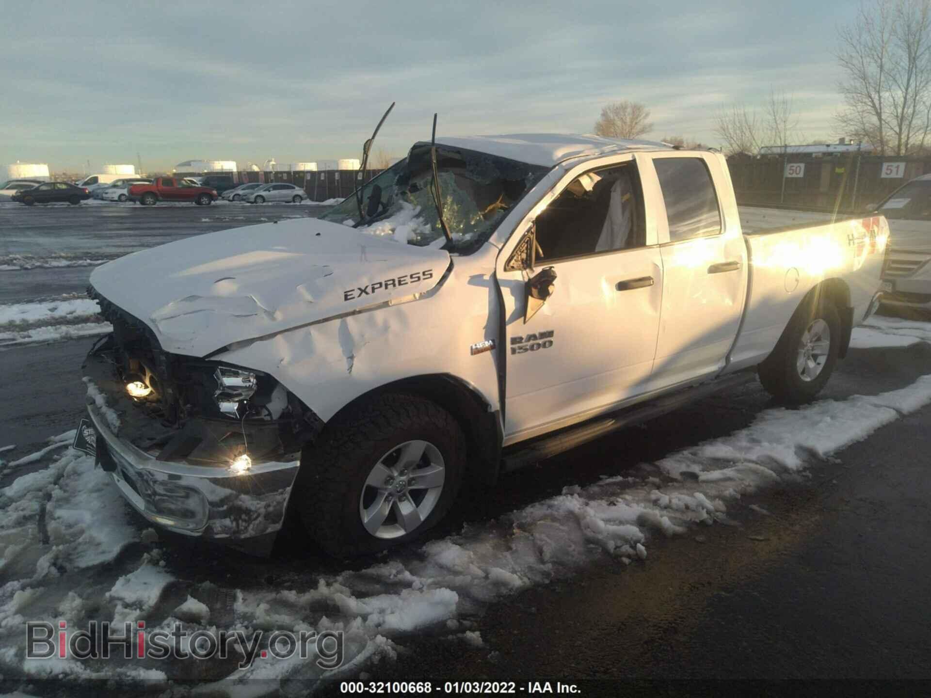 2015 RAM 1500 - VIN: 1C6RR7FT0FS593273 - Фото 2