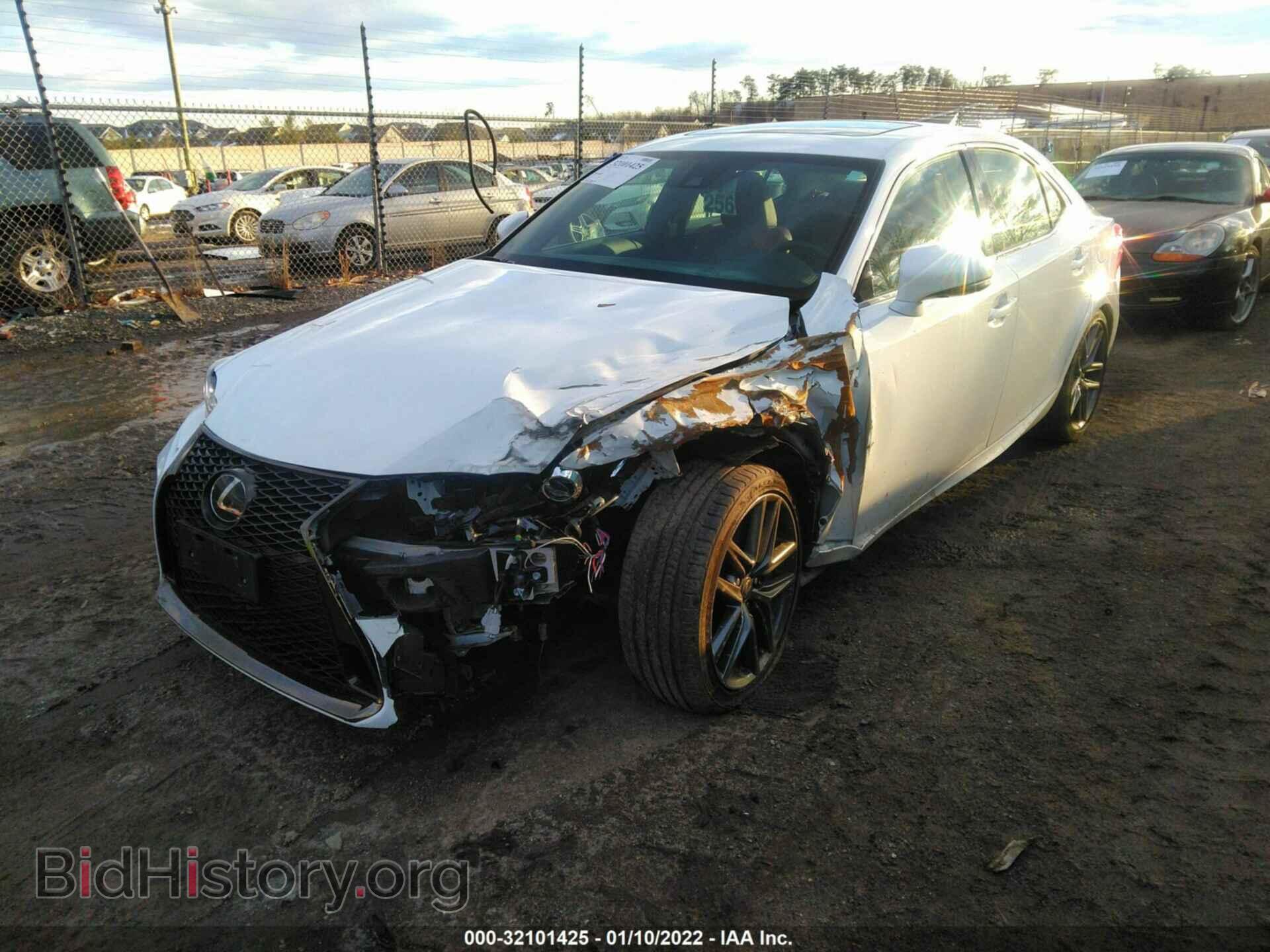 2017 LEXUS IS - VIN: JTHCE1D23H5014102 - Фото 2