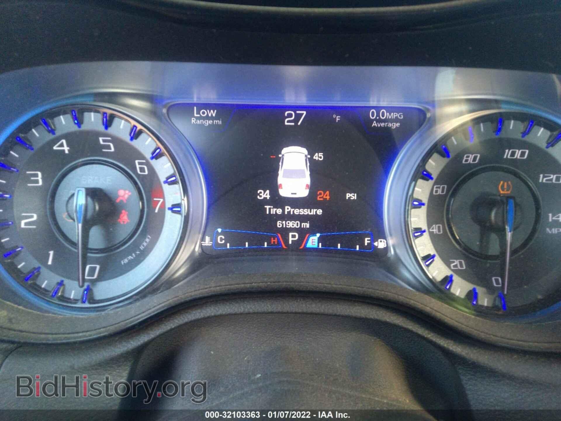 2016 CHRYSLER 300 - VIN: 2C3CCAGG5GH253192 - Фото 7