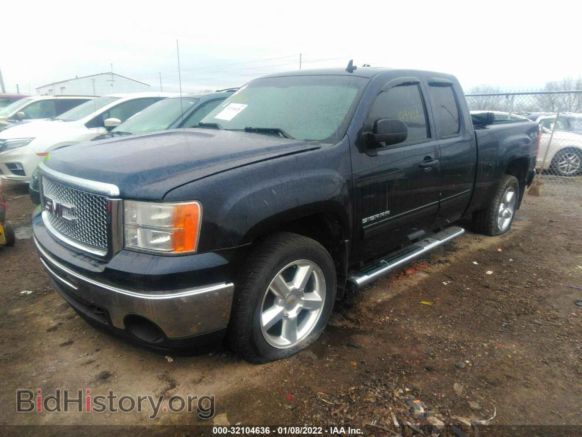 2011 GMC SIERRA 1500 - VIN: 1GTR2WE35BZ273473 - Фото 2