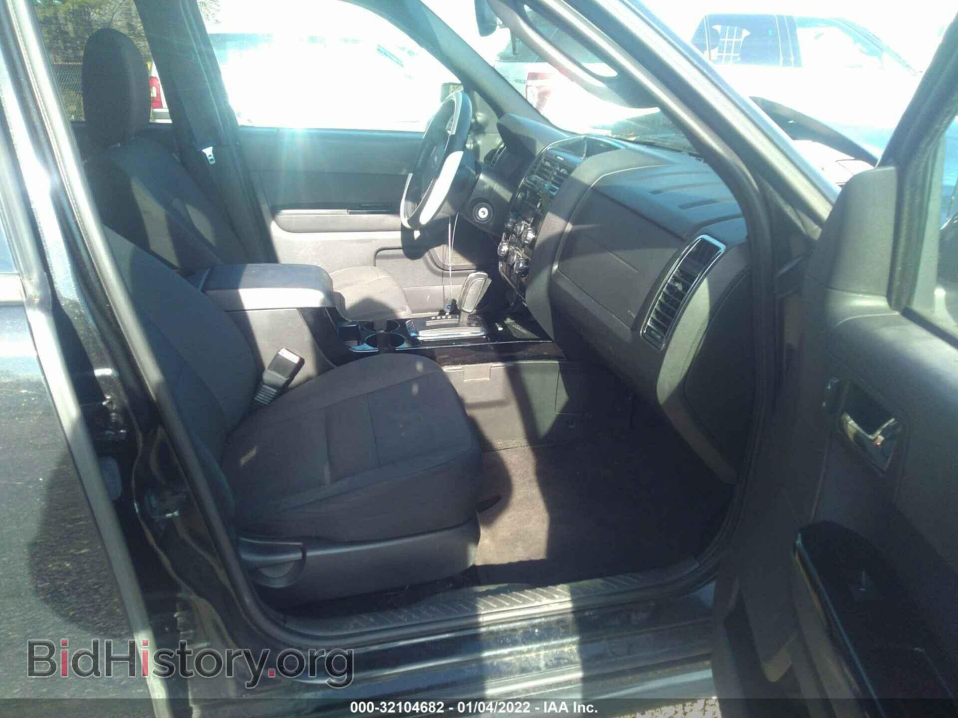 2011 FORD ESCAPE - VIN: 1FMCU9DG0BKB11275 - Фото 5