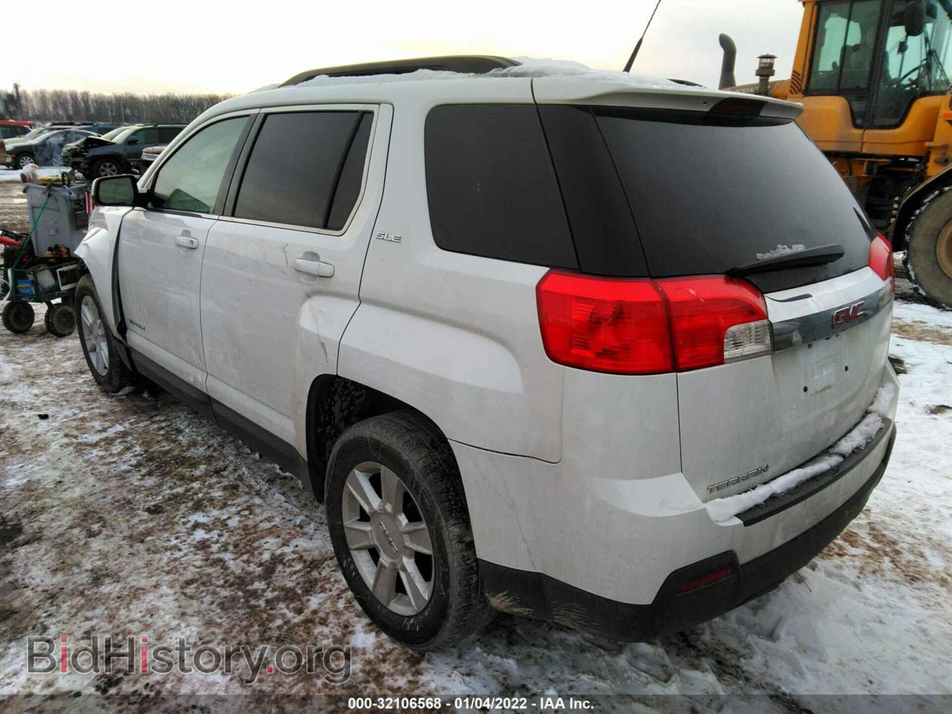 2011 GMC TERRAIN - VIN: 2CTALSECXB6474403 - Photo 3