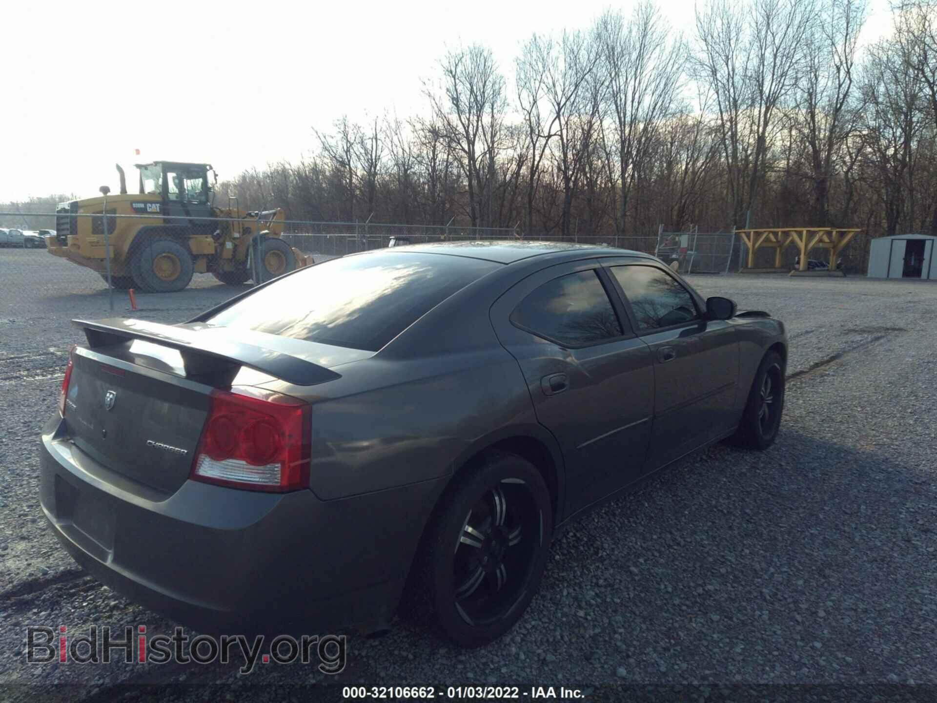 2010 DODGE CHARGER - VIN: 2B3CA4CD8AH185686 - Фото 4