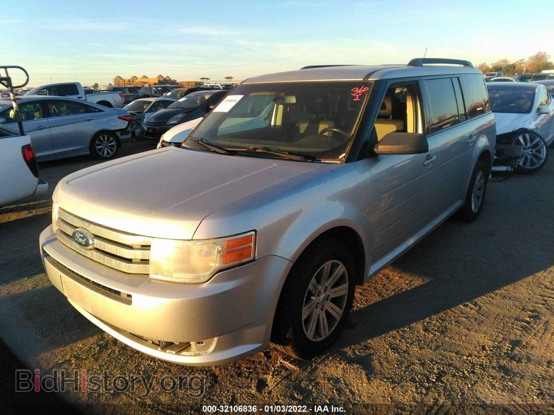 2011 FORD FLEX - VIN: 2FMGK5BC6BBD23351 - Photo 2