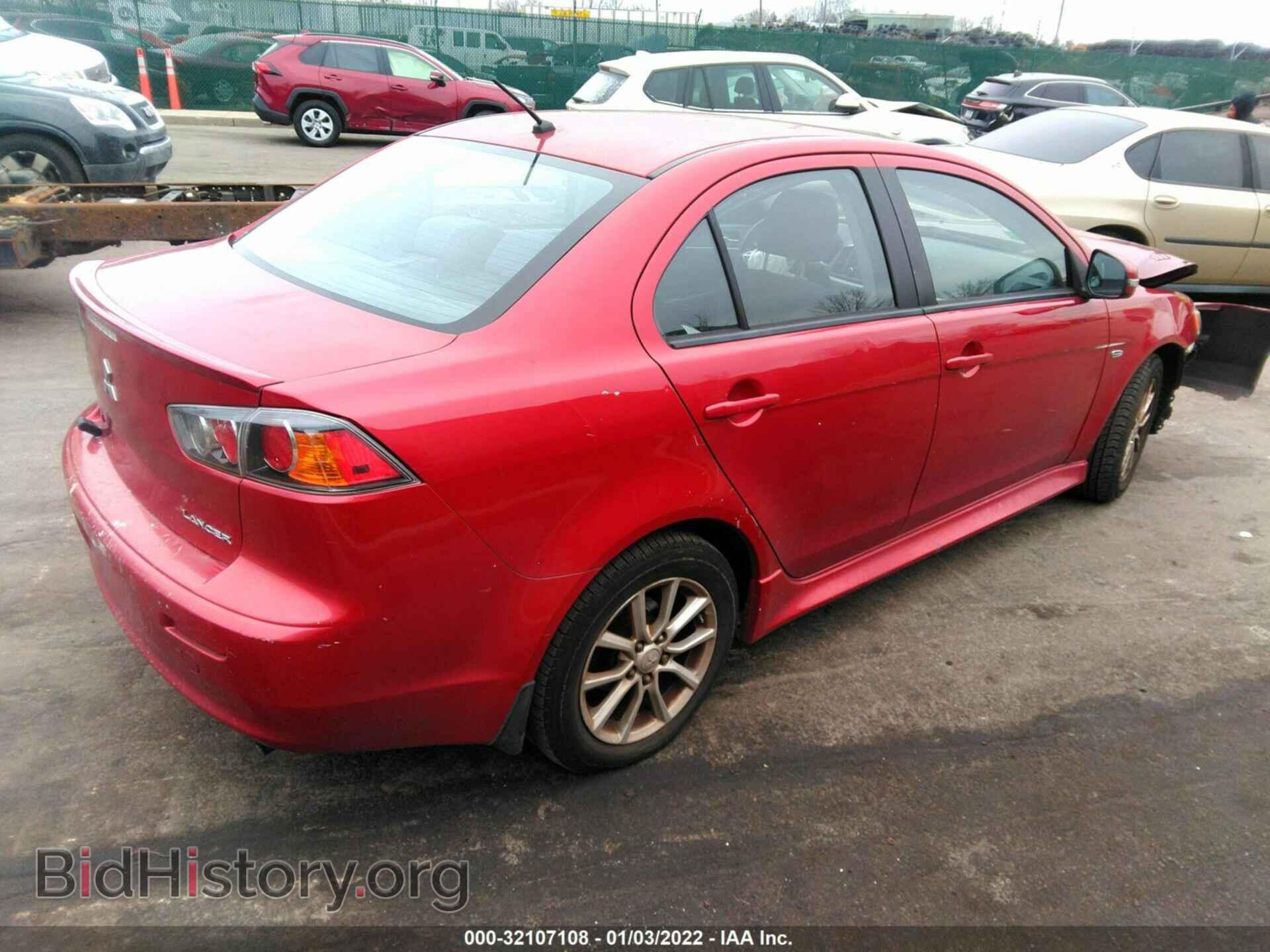 2015 MITSUBISHI LANCER - VIN: JA32U2FU8FU020418 - Фото 4