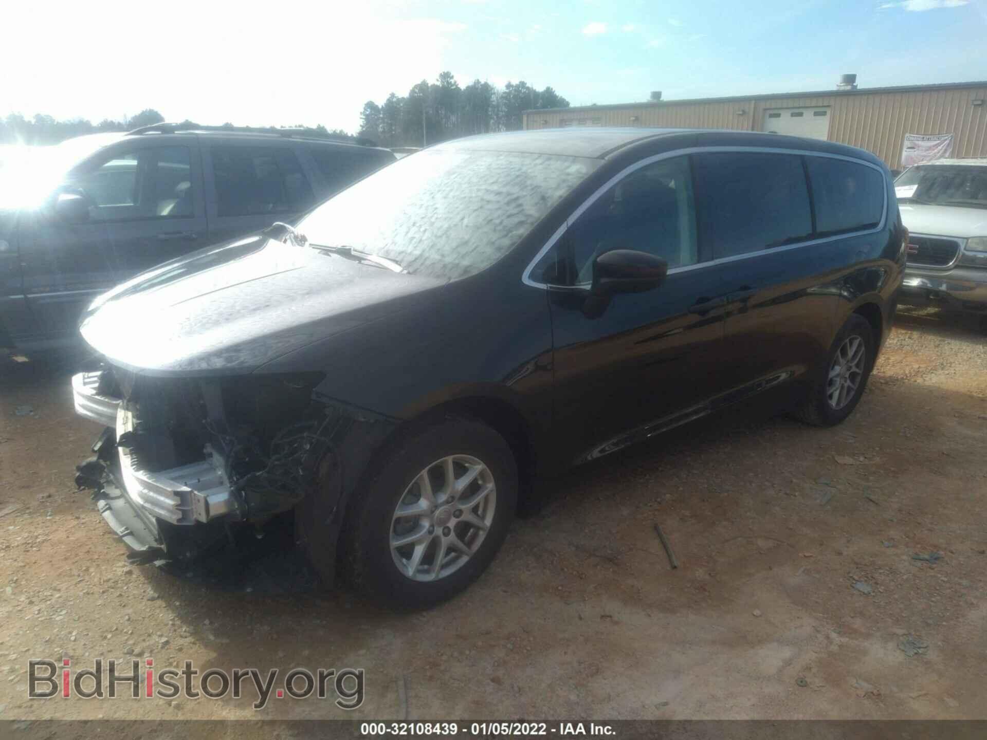 2017 CHRYSLER PACIFICA - VIN: 2C4RC1CG8HR501068 - Photo 2