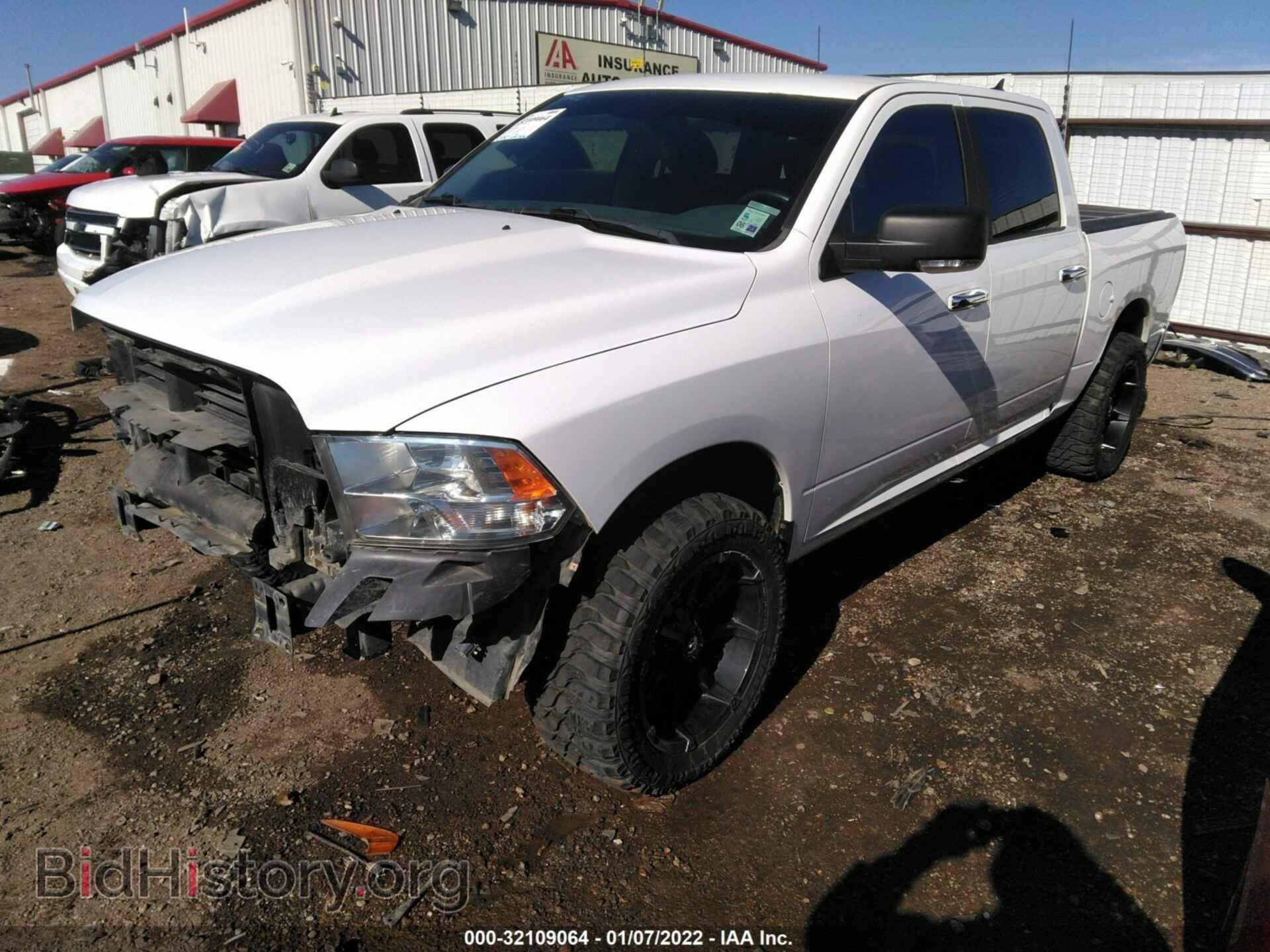 2018 RAM 1500 - VIN: 1C6RR7LT8JS322183 - Фото 2