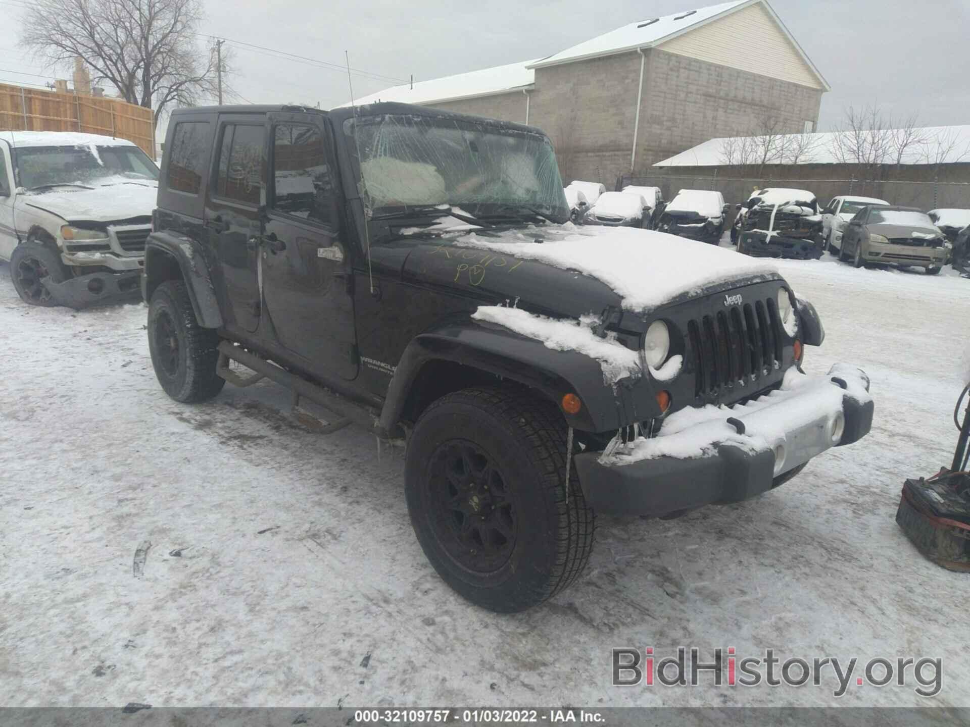 Фотография 1J4GA59198L602145 - JEEP WRANGLER 2008