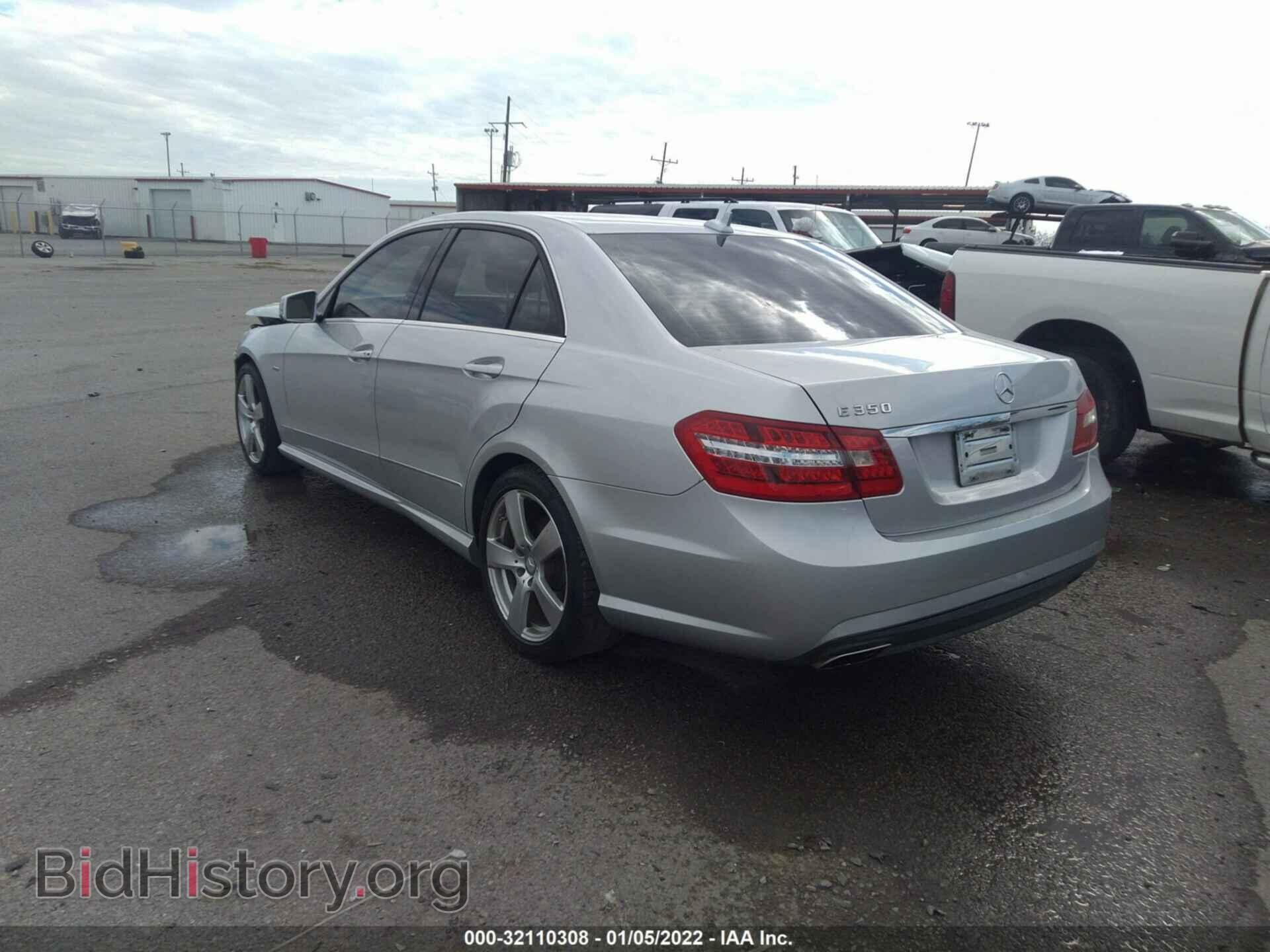 2012 MERCEDES-BENZ E-CLASS - VIN: WDDHF5KB1CA647038 - Фото 3