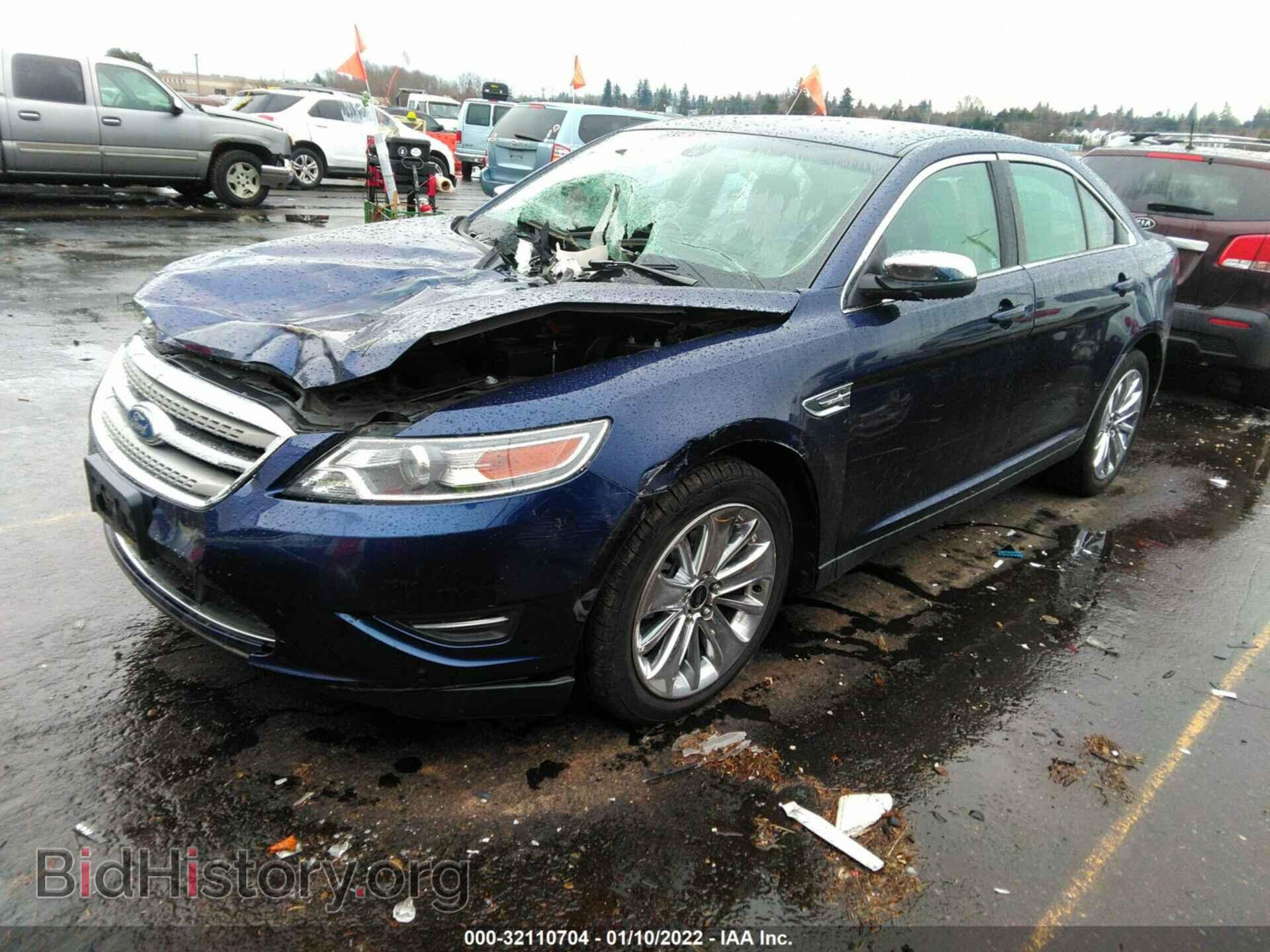 2011 FORD TAURUS - VIN: 1FAHP2FW9BG145270 - Photo 2
