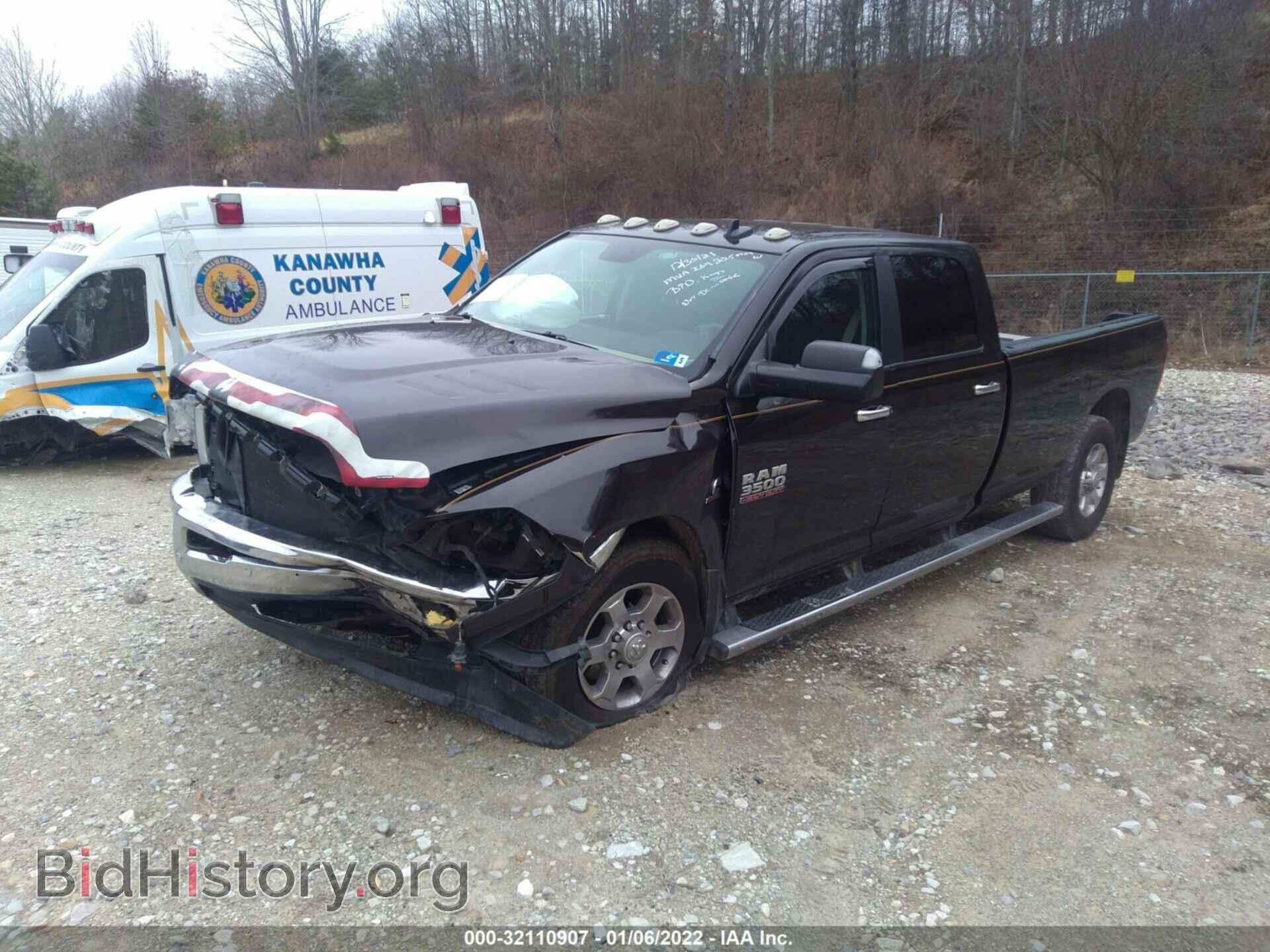 2016 RAM 3500 - VIN: 3C63R3HL8GG328203 - Фото 2