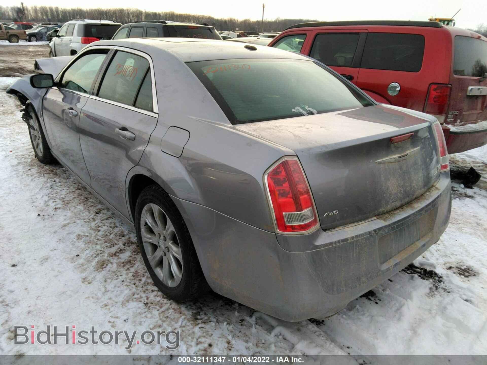 2013 CHRYSLER 300 - VIN: 2C3CCAGG2DH590527 - Фото 3