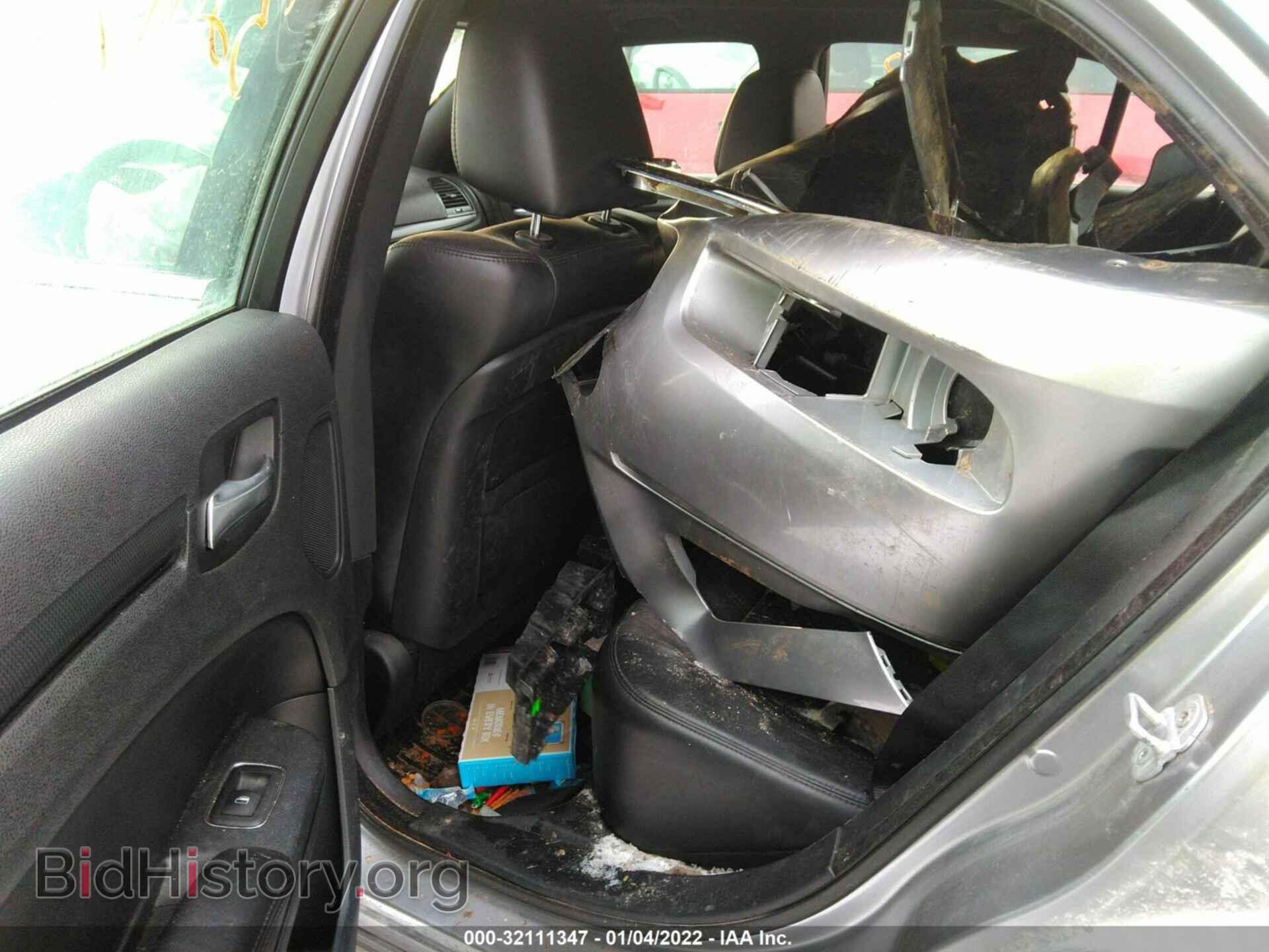 2013 CHRYSLER 300 - VIN: 2C3CCAGG2DH590527 - Фото 8