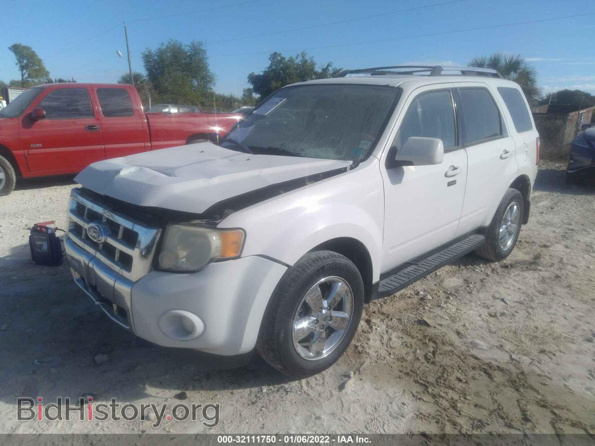 2011 FORD ESCAPE - VIN: 1FMCU0EG7BKB95525 - Фото 2