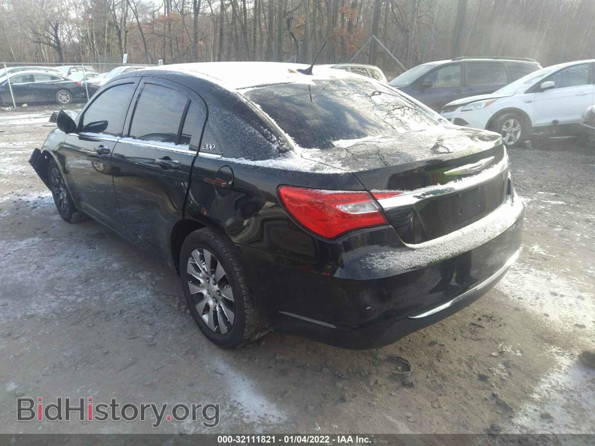 2012 CHRYSLER 200 - VIN: 1C3CCBAB3CN292531 - Фото 3