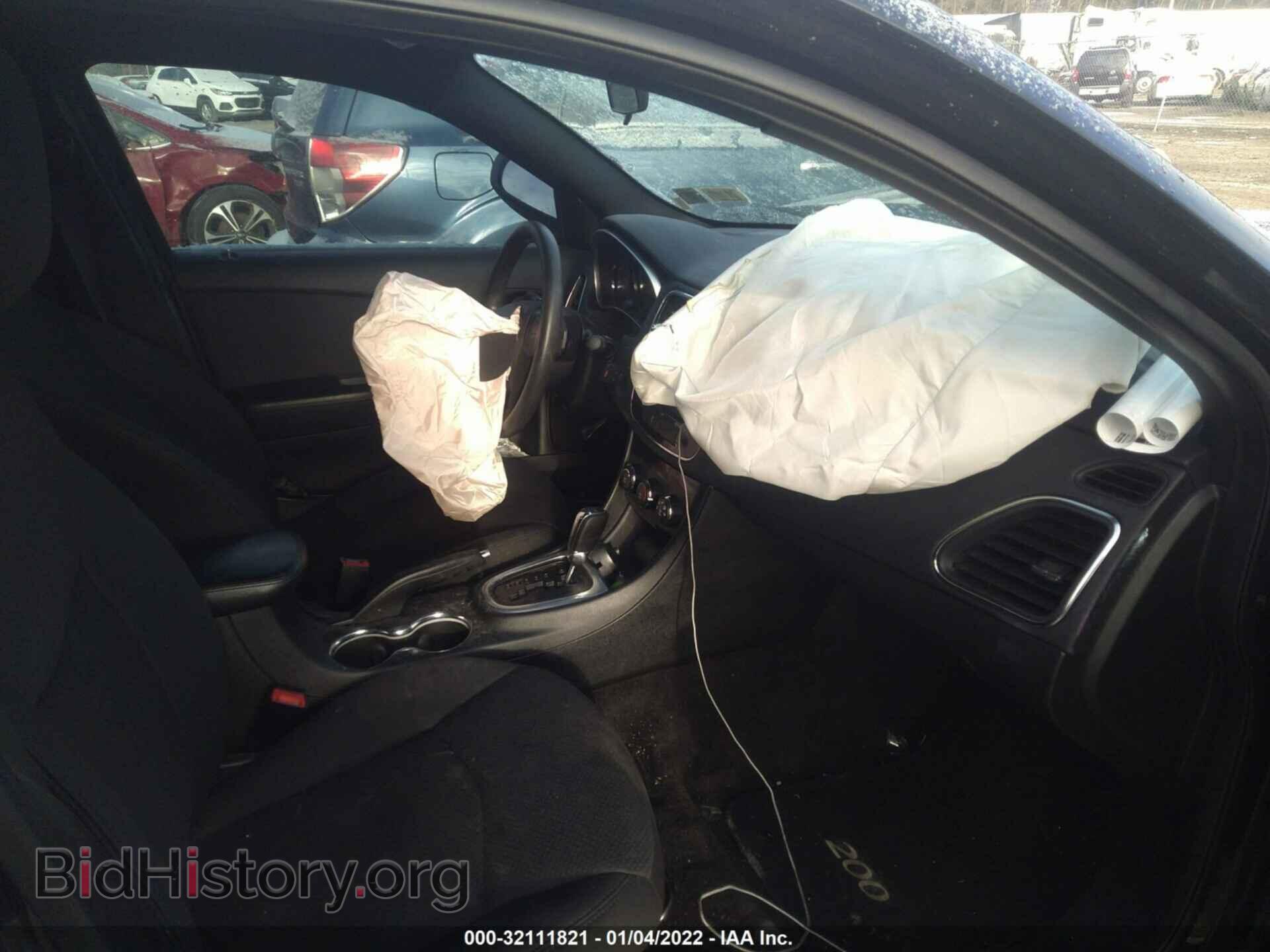 2012 CHRYSLER 200 - VIN: 1C3CCBAB3CN292531 - Фото 5