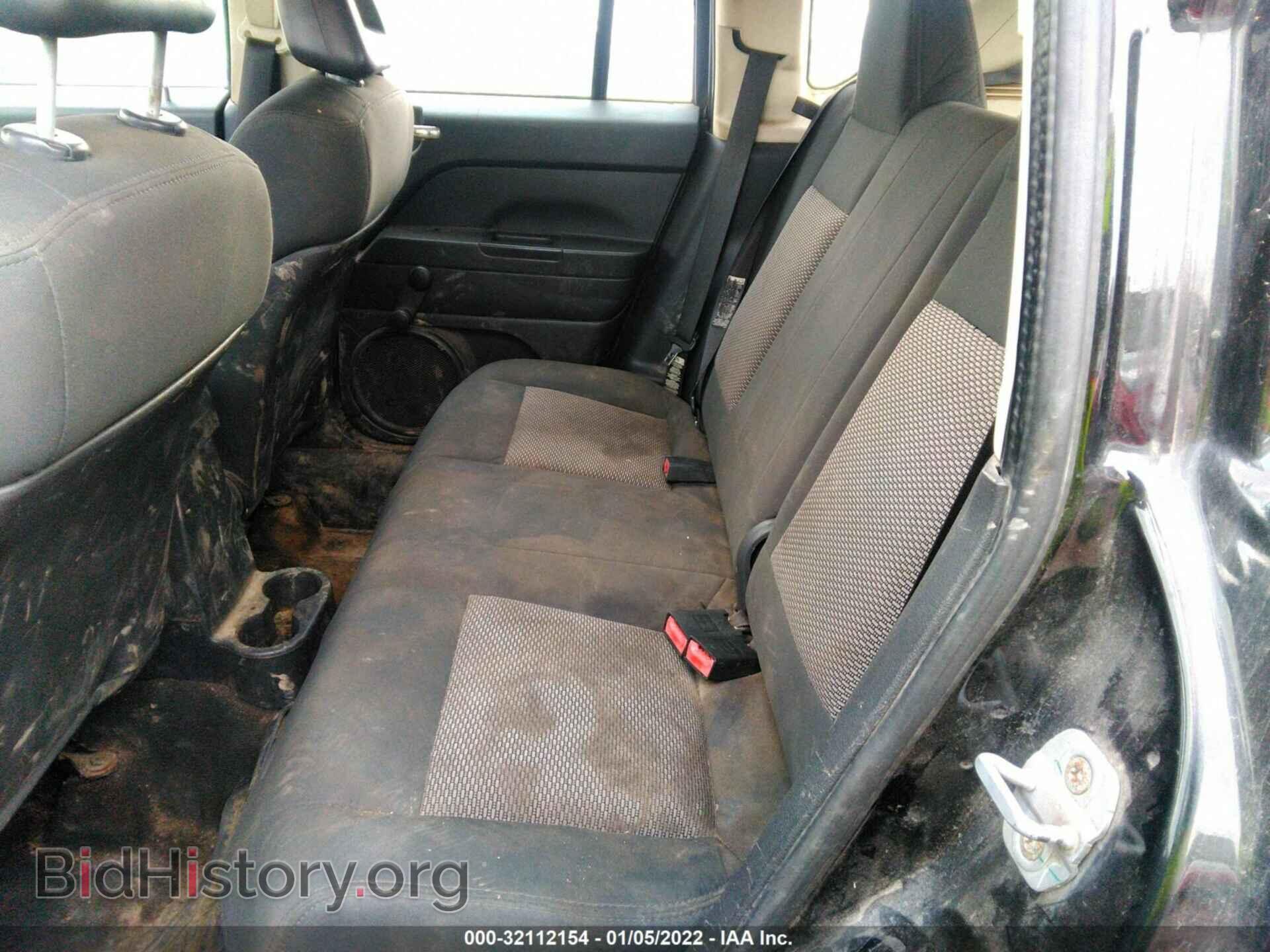 2008 JEEP COMPASS - VIN: 1J8FF47W08D543761 - Фото 8