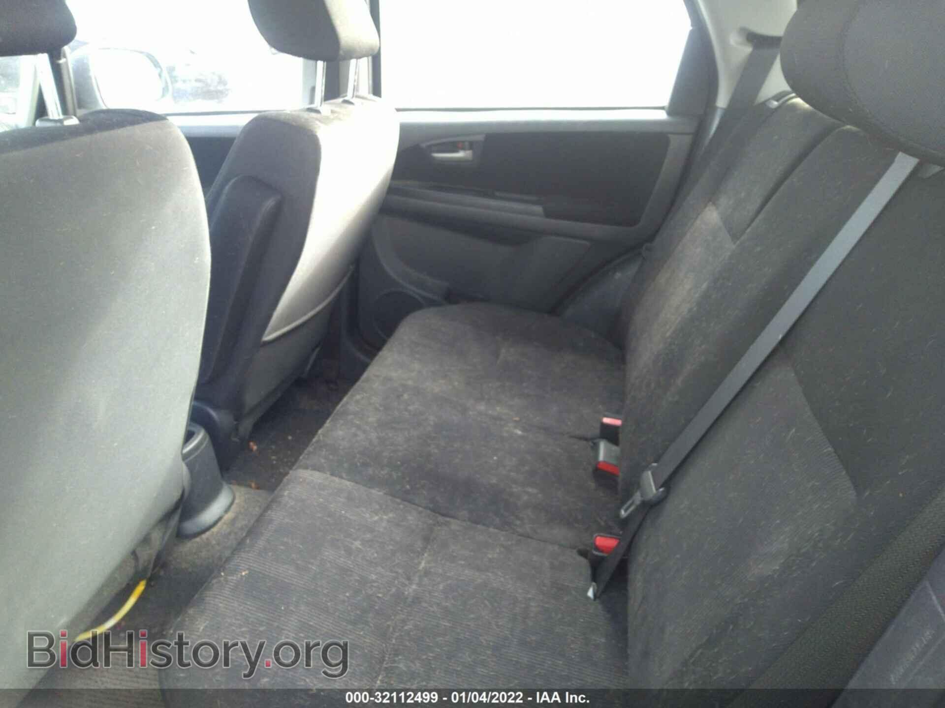2011 SUZUKI SX4 - VIN: JS2YB5A36B6301235 - Фото 8