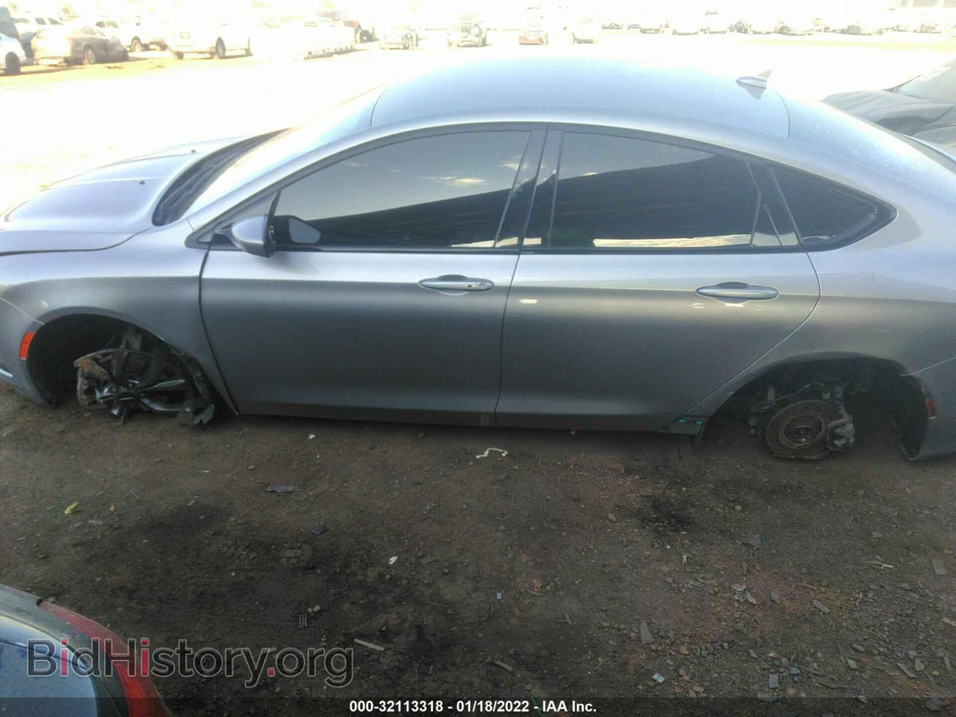 2016 CHRYSLER 200 - VIN: 1C3CCCBB3GN192004 - Фото 6