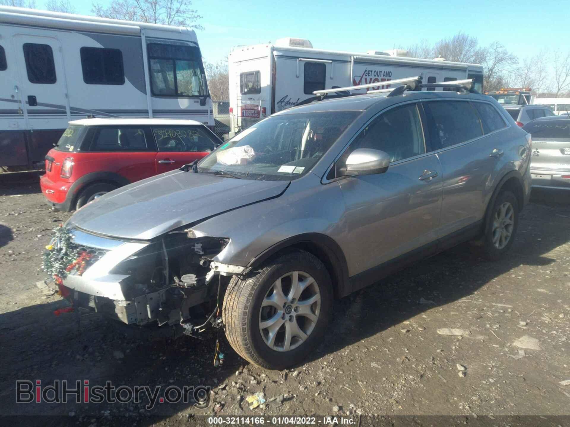 2011 MAZDA CX-9 - VIN: JM3TB3CV5B0305083 - Фото 2