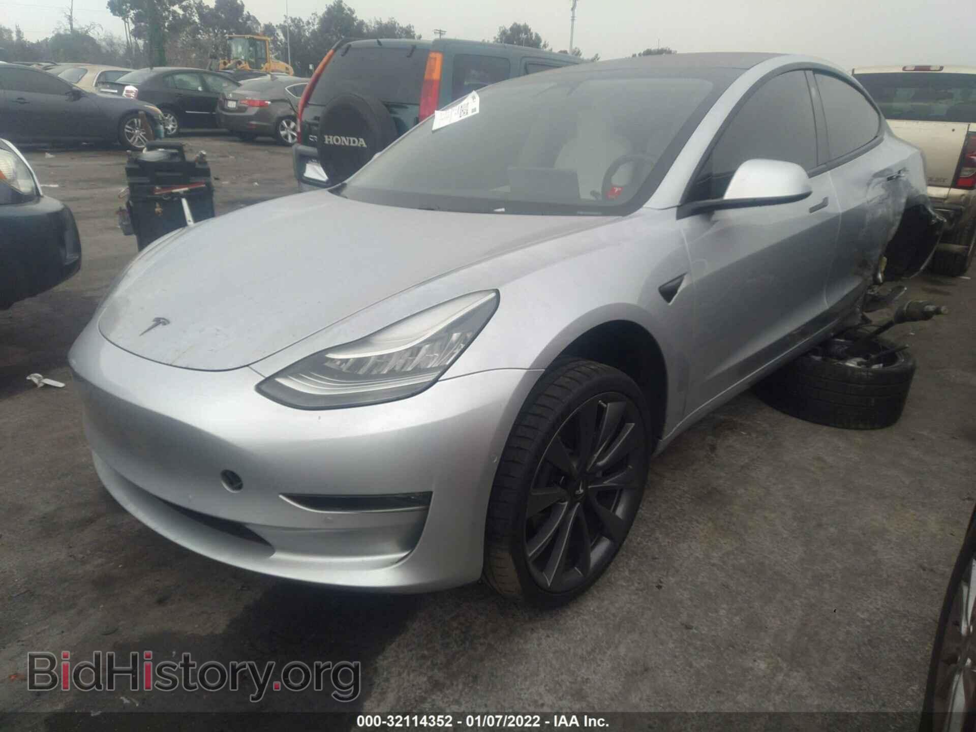 2018 TESLA MODEL 3 - VIN: 5YJ3E1EB6JF100542 - Фото 2