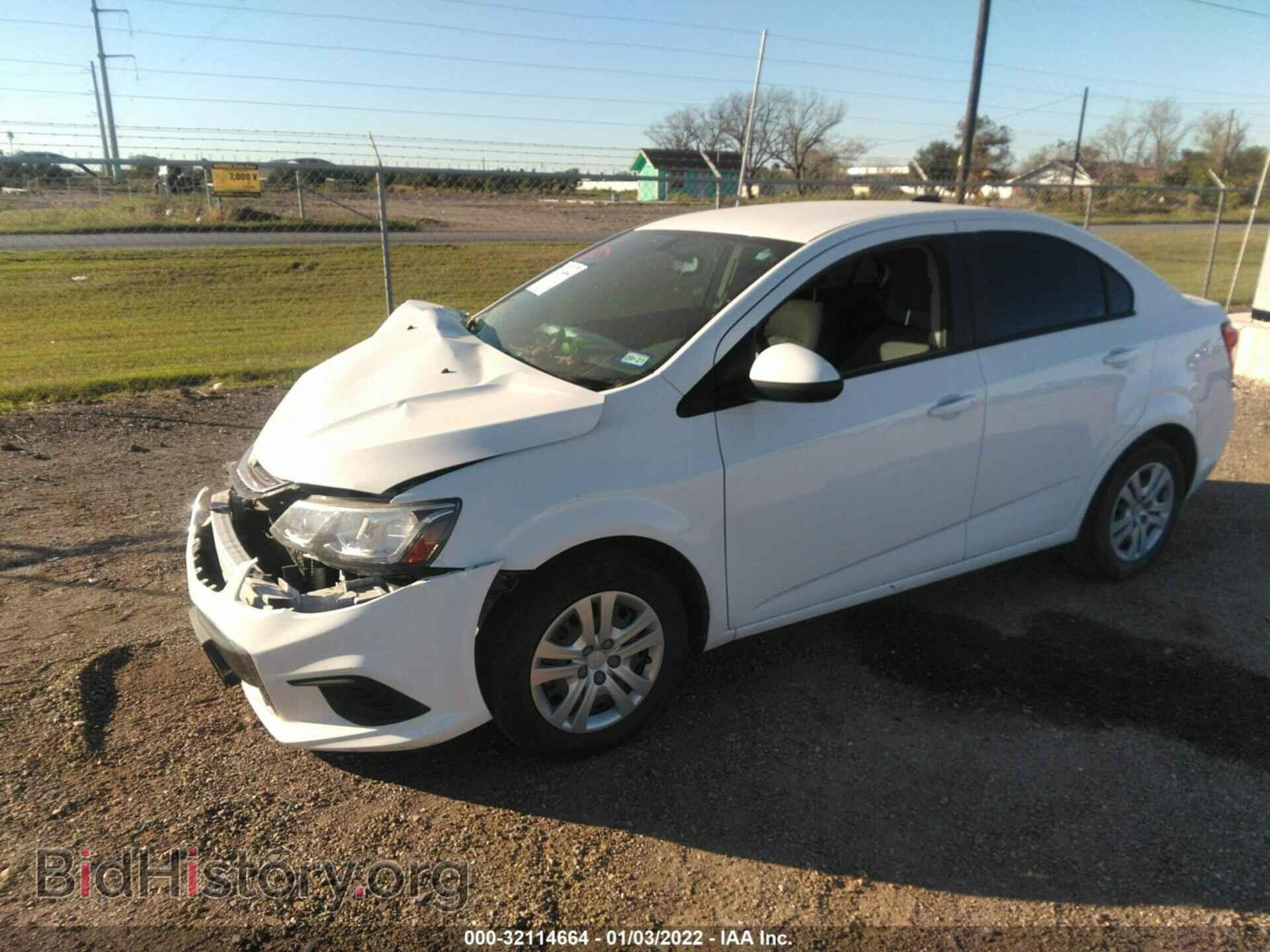 2017 CHEVROLET SONIC - VIN: 1G1JB5SH4H4109170 - Фото 2