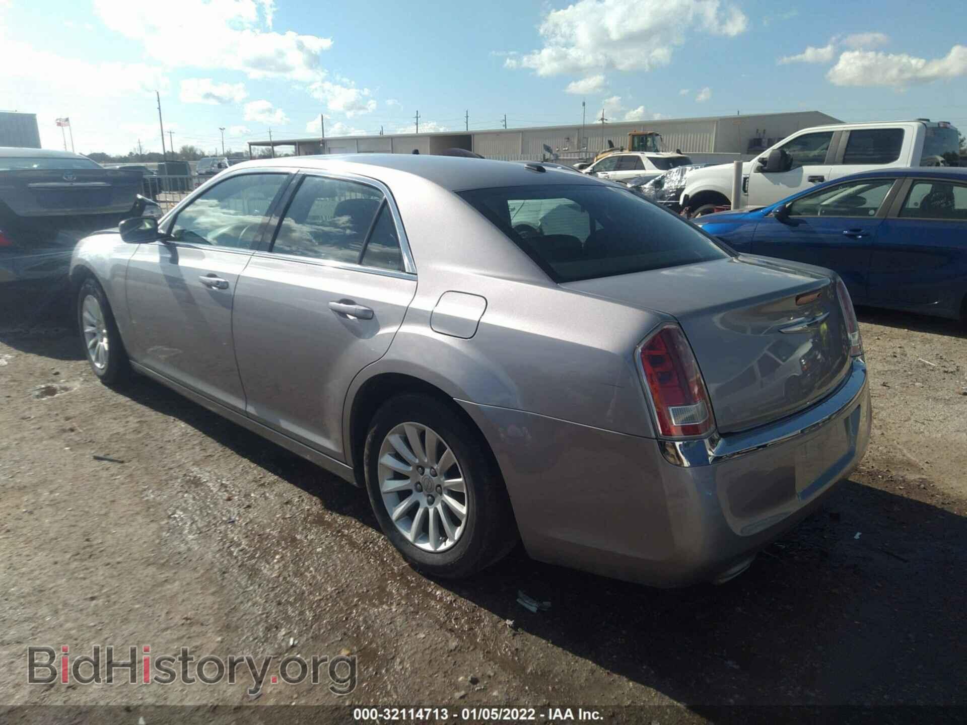 2013 CHRYSLER 300 - VIN: 2C3CCAAG7DH627208 - Фото 3