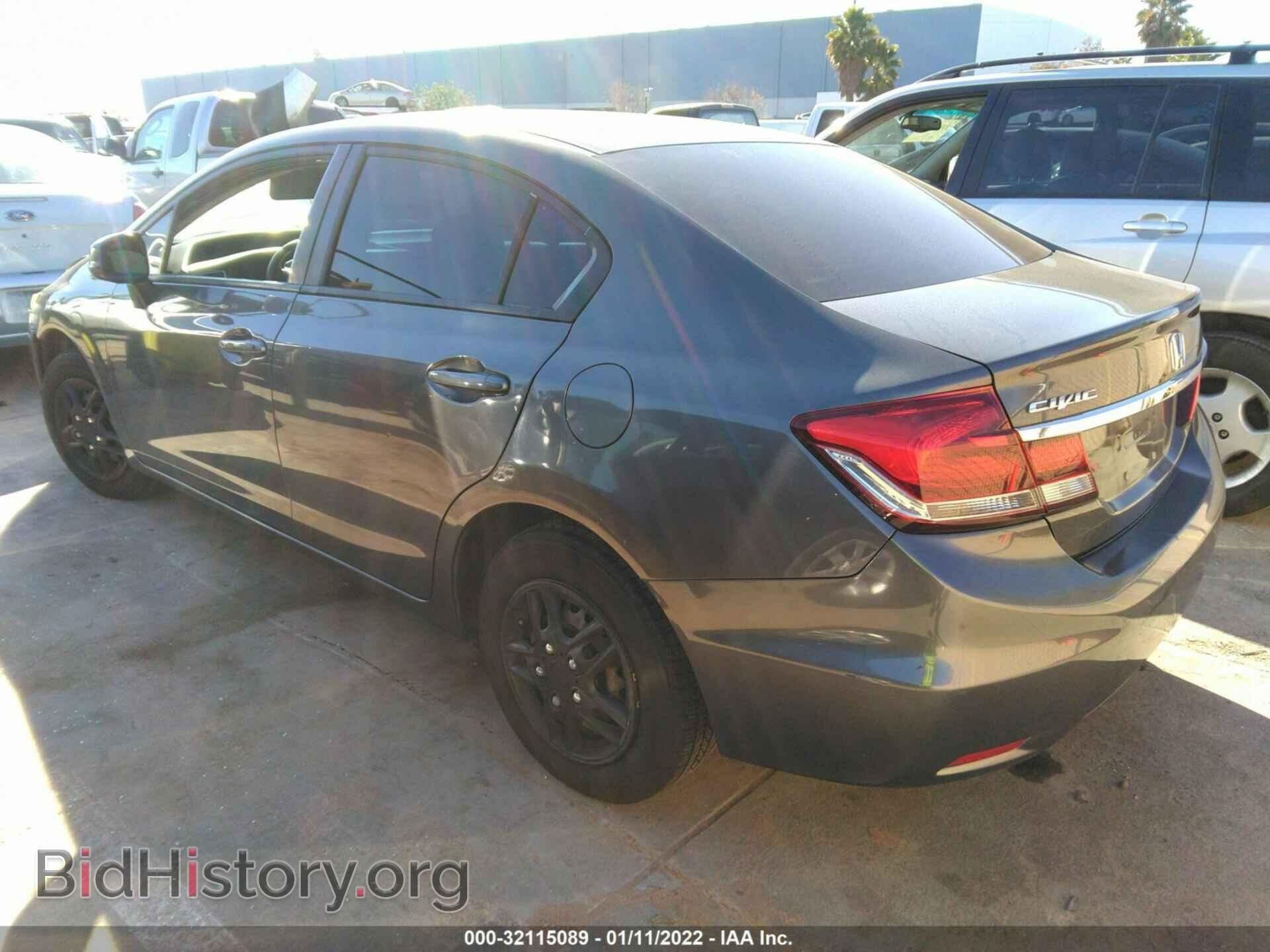 2013 HONDA CIVIC SDN - VIN: 2HGFB2F57DH540628 - Фото 3