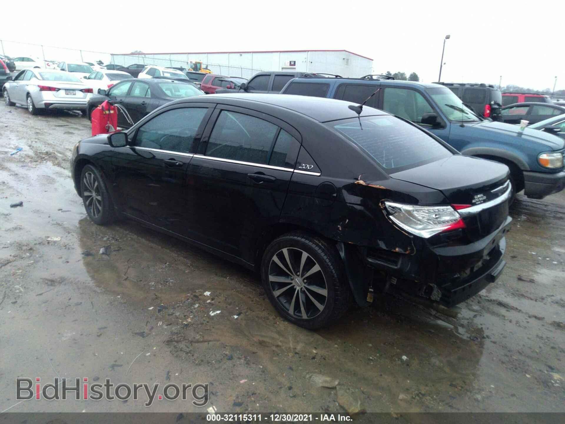 2012 CHRYSLER 200 - VIN: 1C3CCBBG1CN249591 - Фото 3