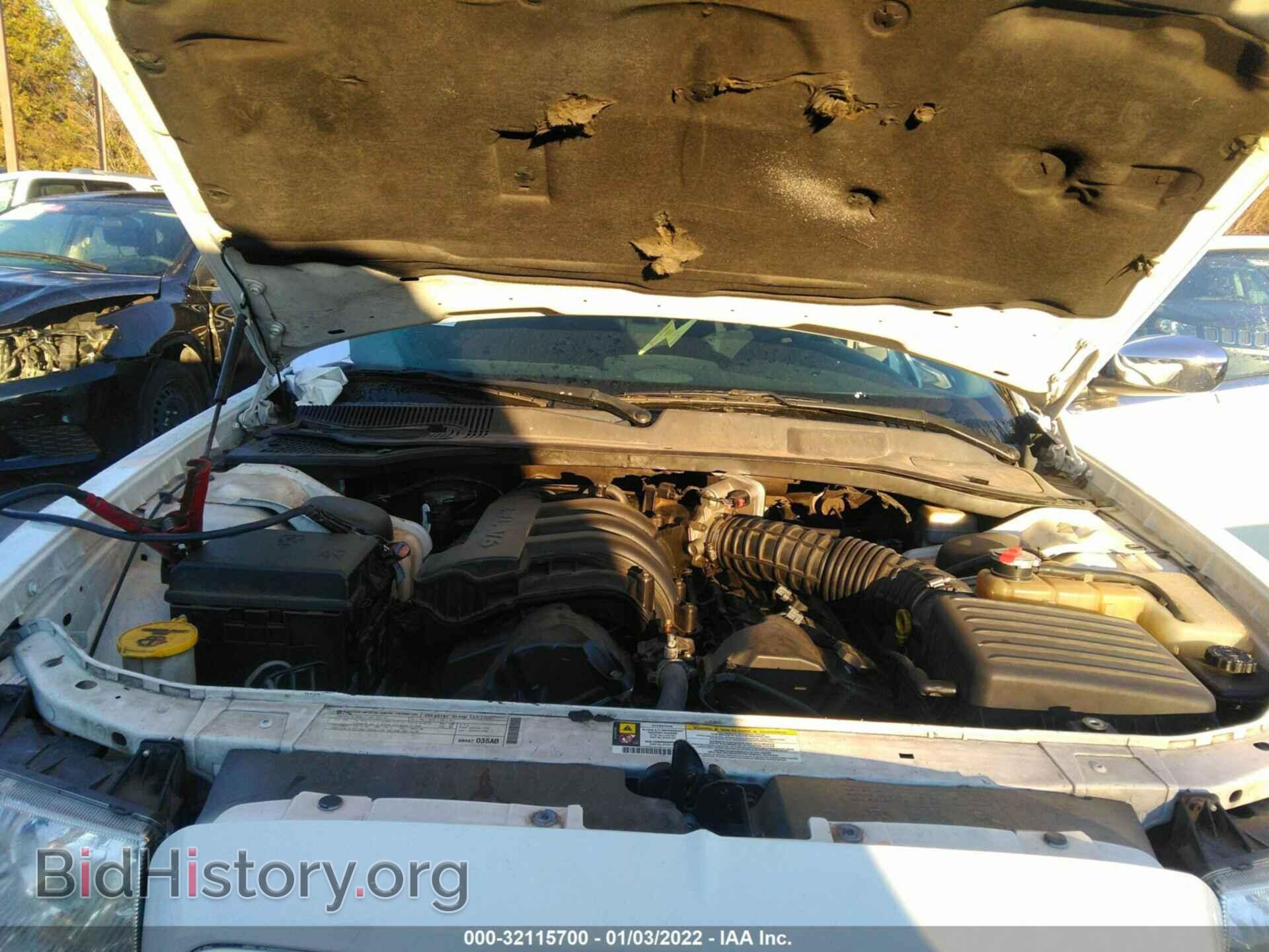 2010 CHRYSLER 300 - VIN: 2C3CA4CD4AH198986 - Фото 10